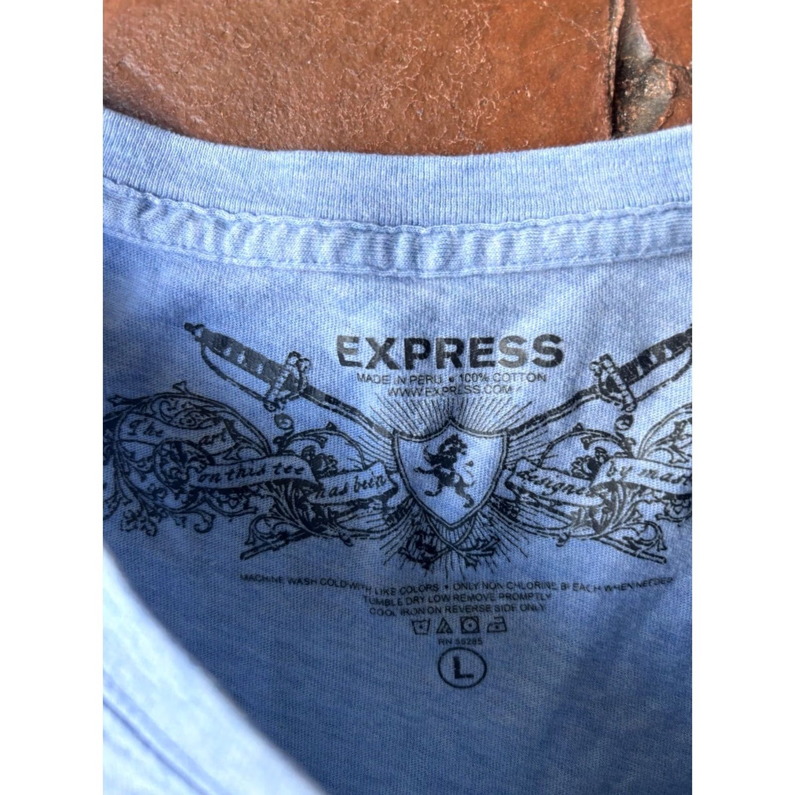 Express VINTAGE Express T-Shirt Skull Grunge Y2K Cyber Men Large Blue Cotton Crew Neck Short Sleeve Size US L / EU 52-54 / 3 - 2 Thumbnail