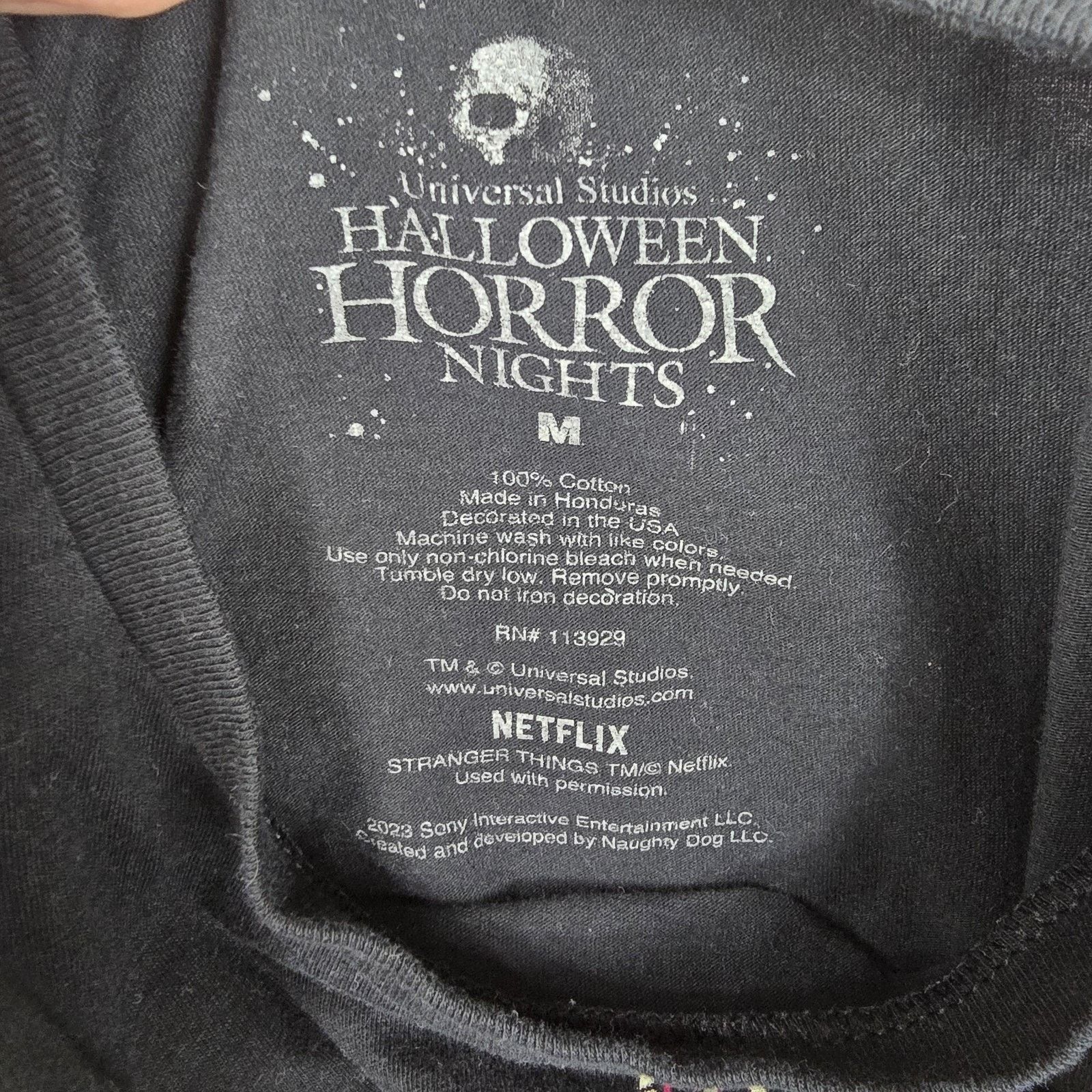 Universal Studios Halloween Horror Nights 2023 Never Go Alone Men's Shirt M Size US M / EU 48-50 / 2 - 4 Thumbnail