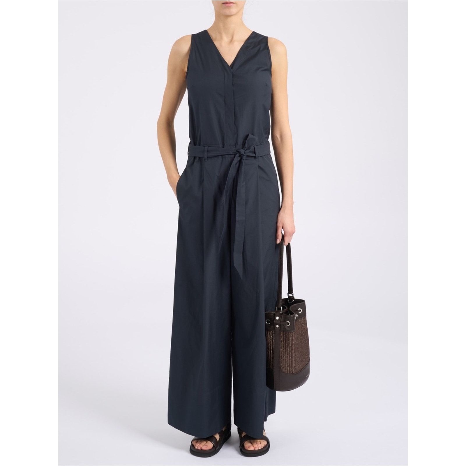 Max Mara S MaxMara $816 Sleeveless Black Jumpsuit No Belt Size US 10 Size 32" / US 10 / IT 46 - 2 Thumbnail