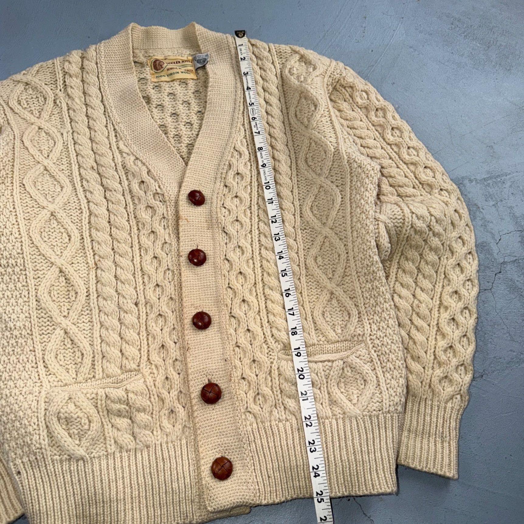 Vintage Bemidji Woolen Mills Yes Vintage Cardigan Crewneck? No — Actually: Bemidji VTG Woolen Mills Cream Cable Knit Cardigan Sweater Fisherman Boho 1970s Size US M / EU 48-50 / 2 - 3 Thumbnail