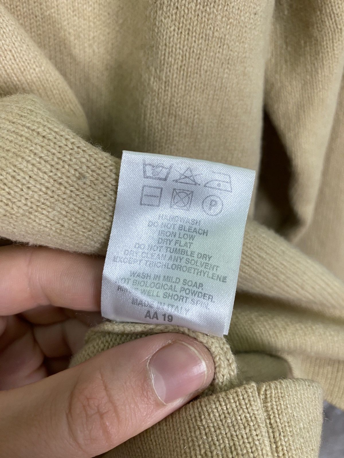 Burberry Men’s Burberry Sweater Pullover Luxury Size Medium Size US M / EU 48-50 / 2 - 8 Thumbnail
