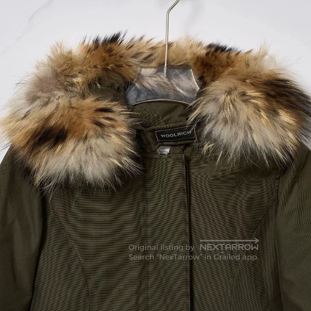 Woolrich Woolen Mills Woolrich Women's Waist-Cinched Parka. Size M / US 6-8 / IT 42-44 - 2 Thumbnail