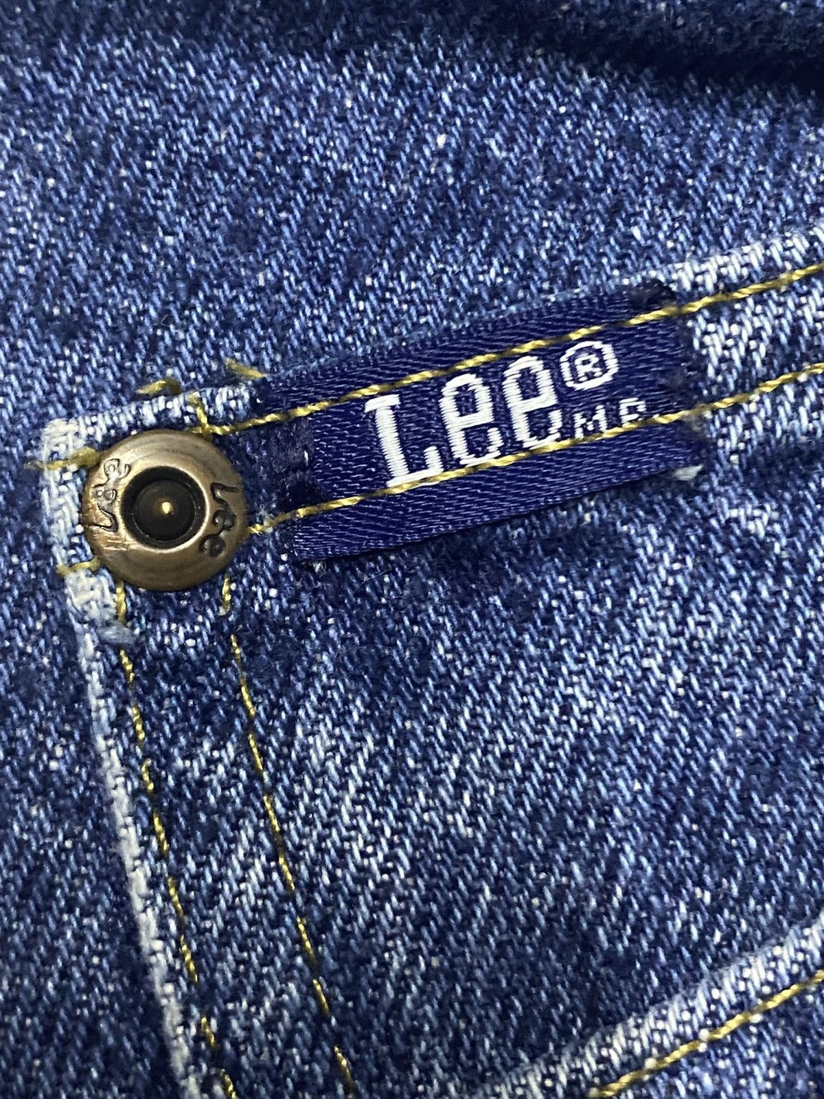 Lee Vintage lee 1889 Blue Wash Frayer Loose Jeans Size US 28 / EU 44 - 8 Thumbnail