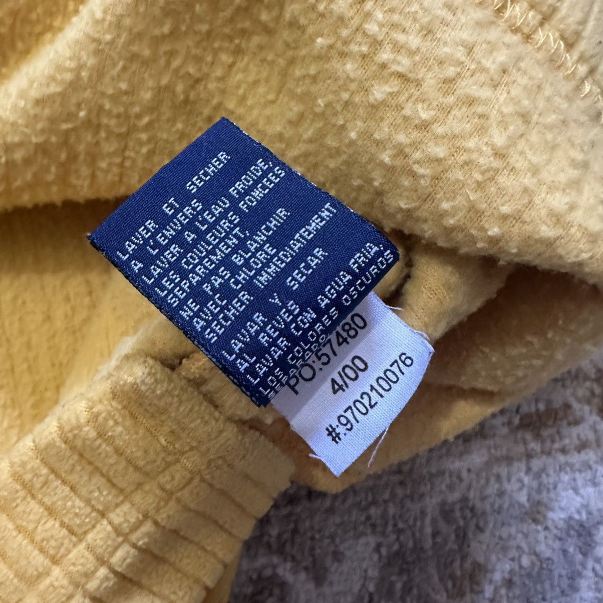 Tommy Hilfiger × Vintage VTG Y2K Tommy Hilfiger Yellow Corduroy Style Fleece V-Neck Size US XL / EU 56 / 4 - 5 Thumbnail