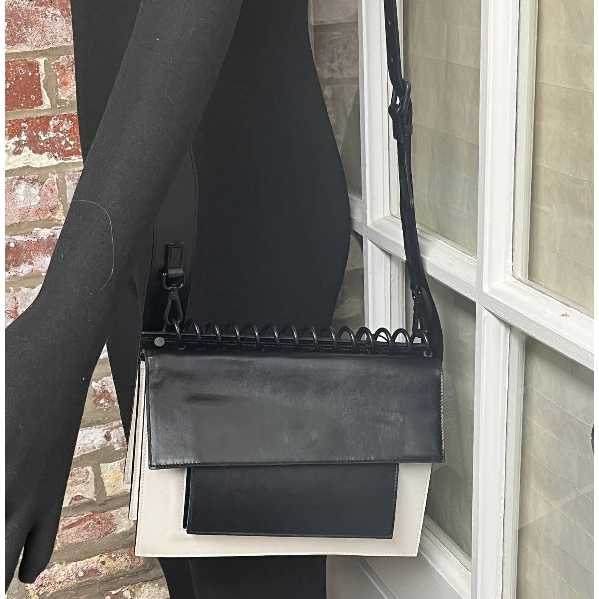 Other Atribut Handcrafted Black & White Leather Bag NEW Size ONE SIZE - 1 Thumbnail