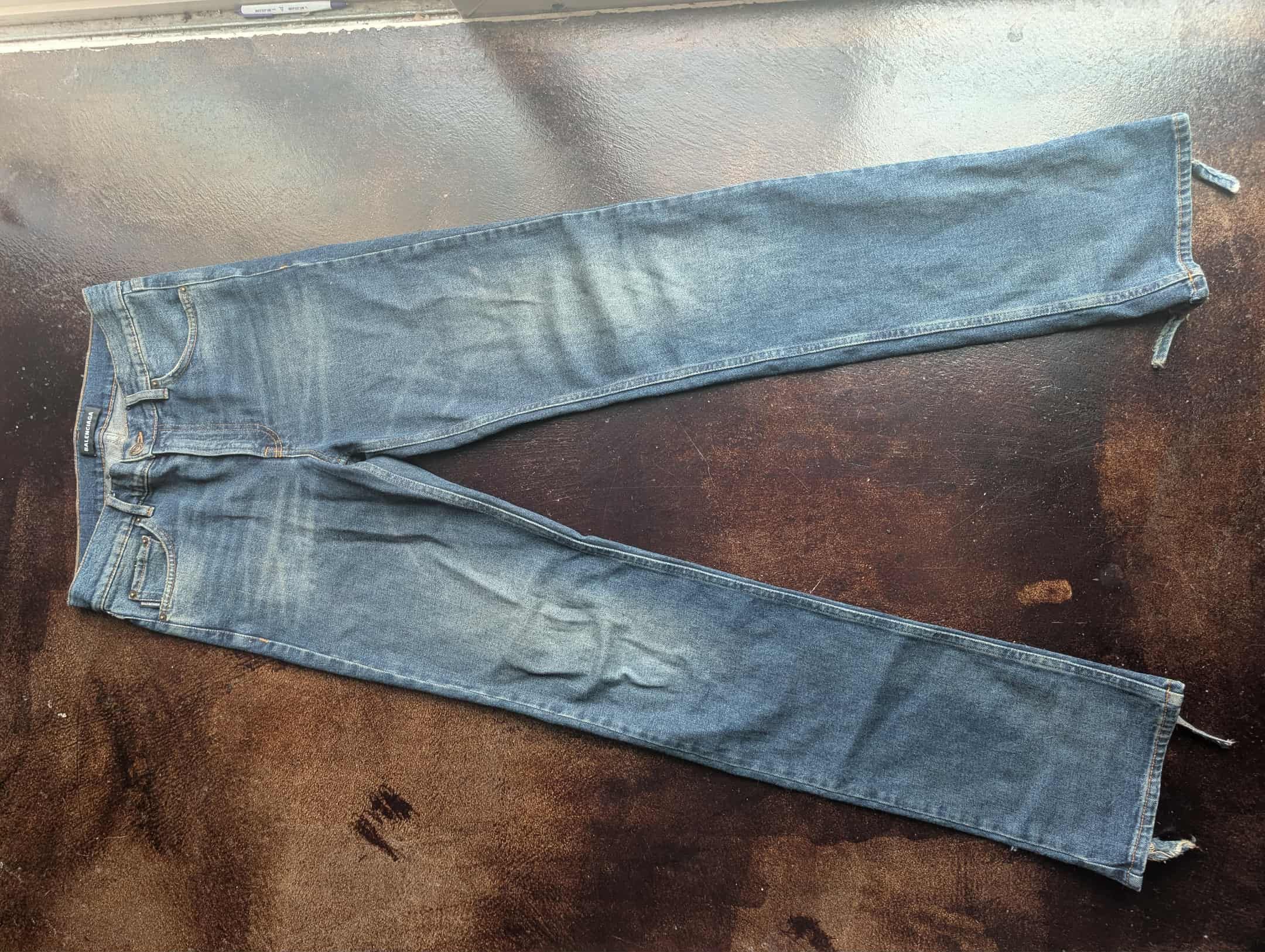 Balenciaga Balenciaga SS19 Distressed Flared Denim Size US 32 / EU 48 - 2 Thumbnail