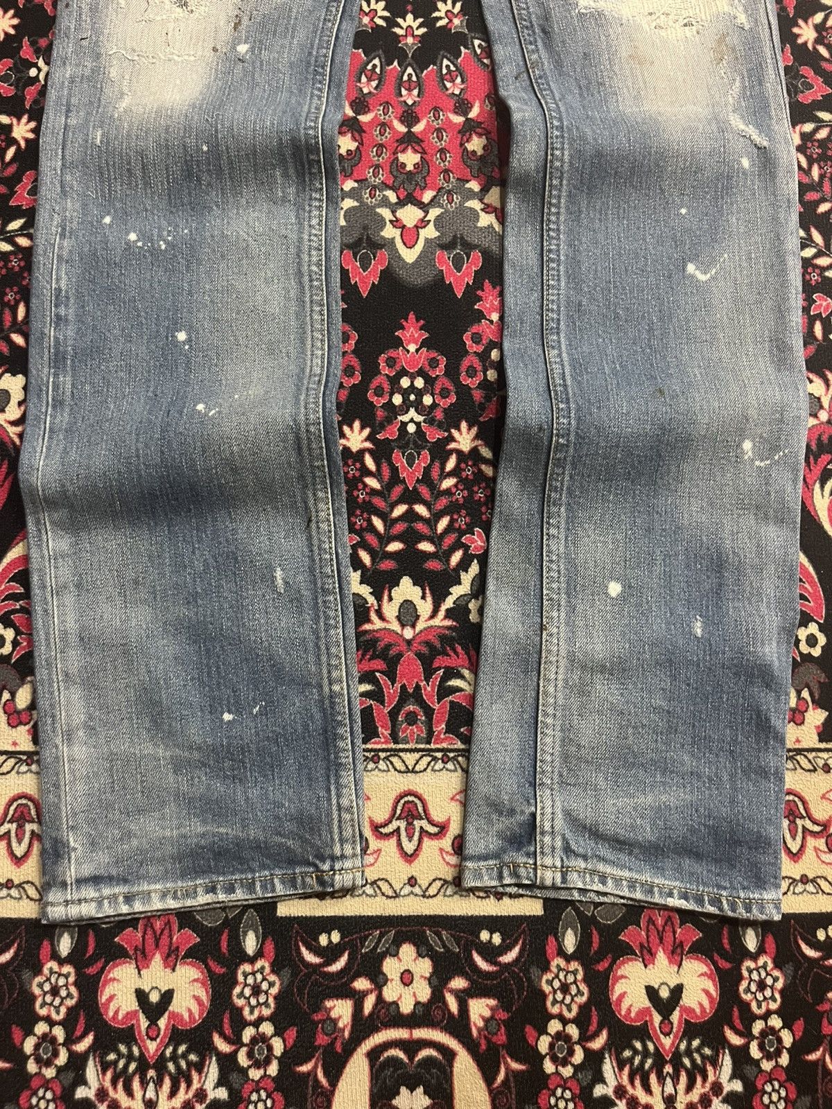 Lounge Lizard ⚡️Slim Straight⚡️Lounge Lizard Distressed Paint Splatter Jeans Size US 31 - 10 Thumbnail