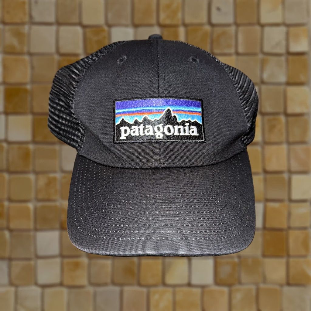 Patagonia Patagonia Trucker Hat One Size Black Adjustable Breathable Lightweight Cotton Polyester Canvas Vintage No Size ONE SIZE - 1 Thumbnail