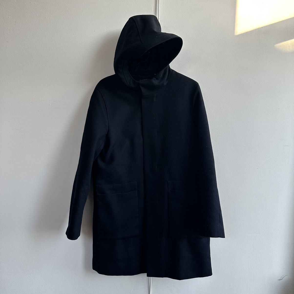 Cos COS Wool/Cashmere Regular Fit Hooded Coat Size US S / EU 44-46 / 1 - 12 Thumbnail