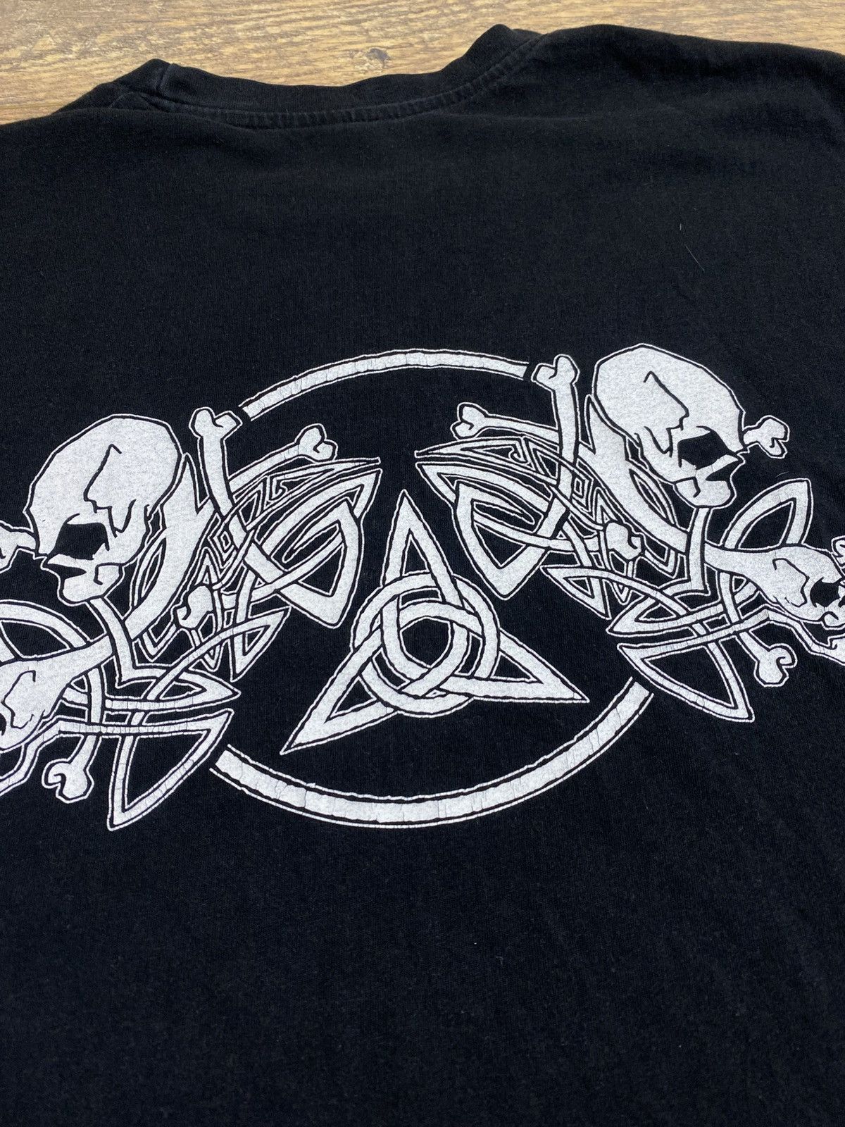 Band Tees Kave Valhalla Skulls Distressed Gothic Graphic Tee Size US L / EU 52-54 / 3 - 2 Thumbnail