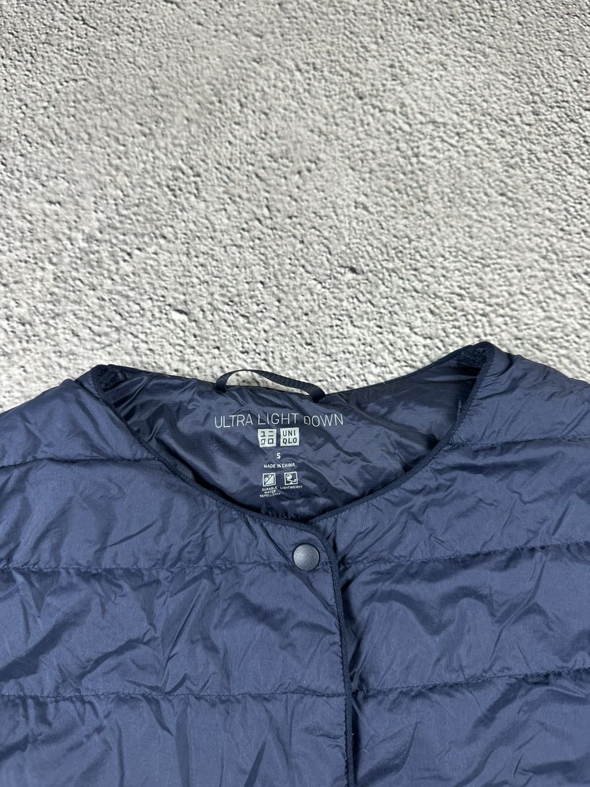 Uniqlo Uniqlo Ultra Light Down Vest Y2K Logo Size S / US 4 / IT 40 - 7 Thumbnail