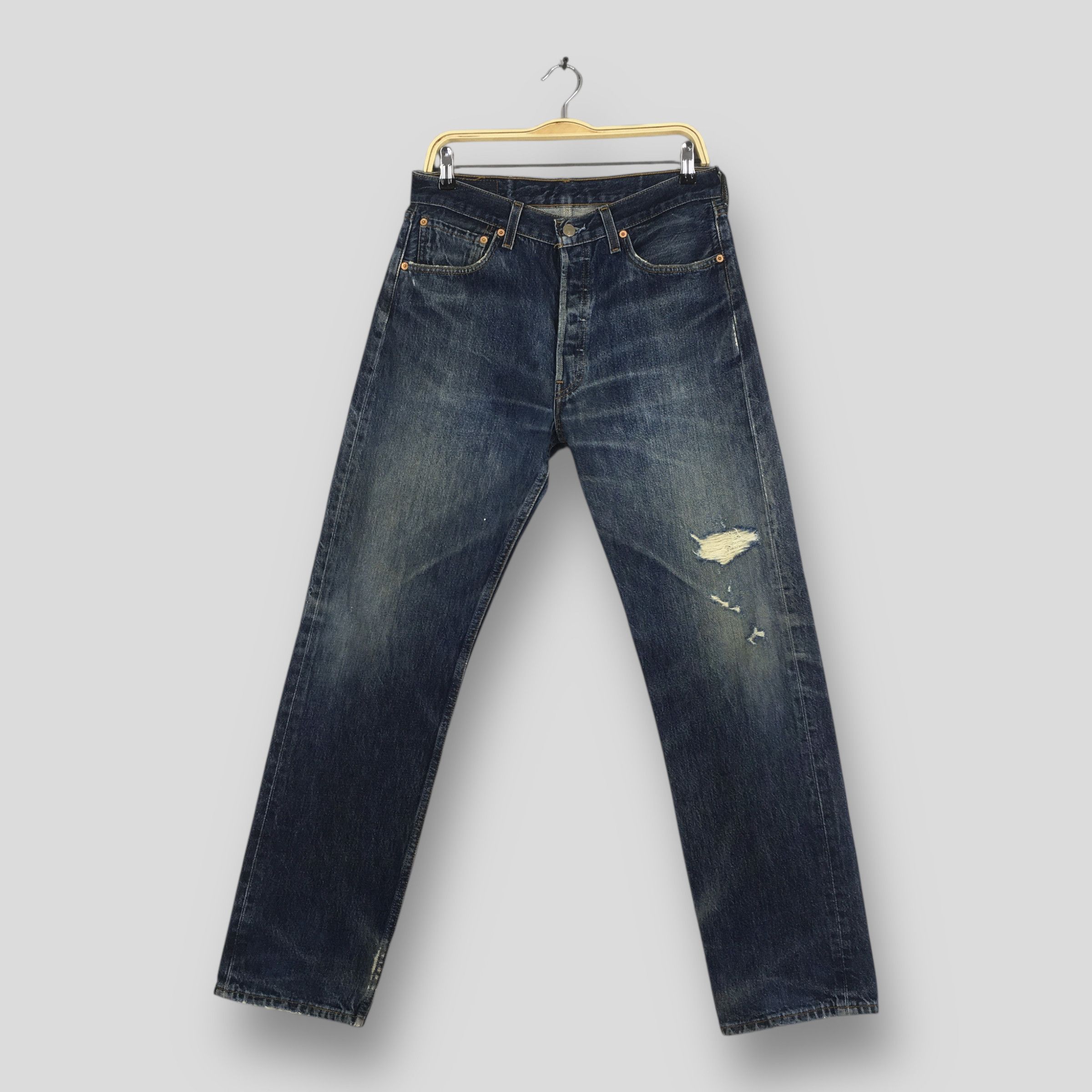 Levi's Size 31x31 Vintage Levi's 501 Faded Distressed Jeans S1586 Size US 31 - 1 Thumbnail