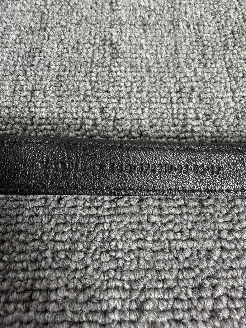 Saint Laurent Paris Saint Laurent Paris size 95 Black Grained Leather Square Bu Size ONE SIZE - 5 Thumbnail