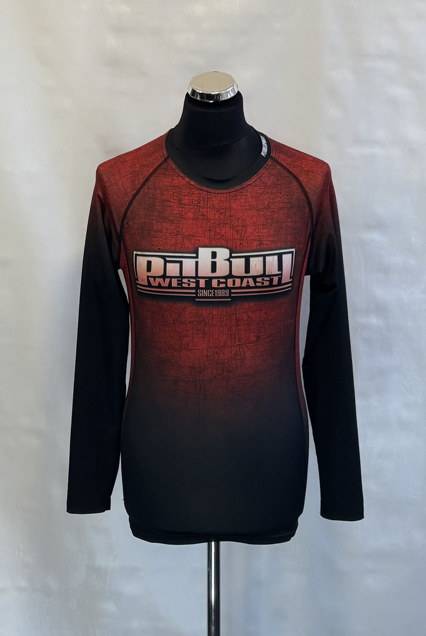 Other Rashguard Pit Bull West Coast size. M Size US M / EU 48-50 / 2 - 1 Thumbnail