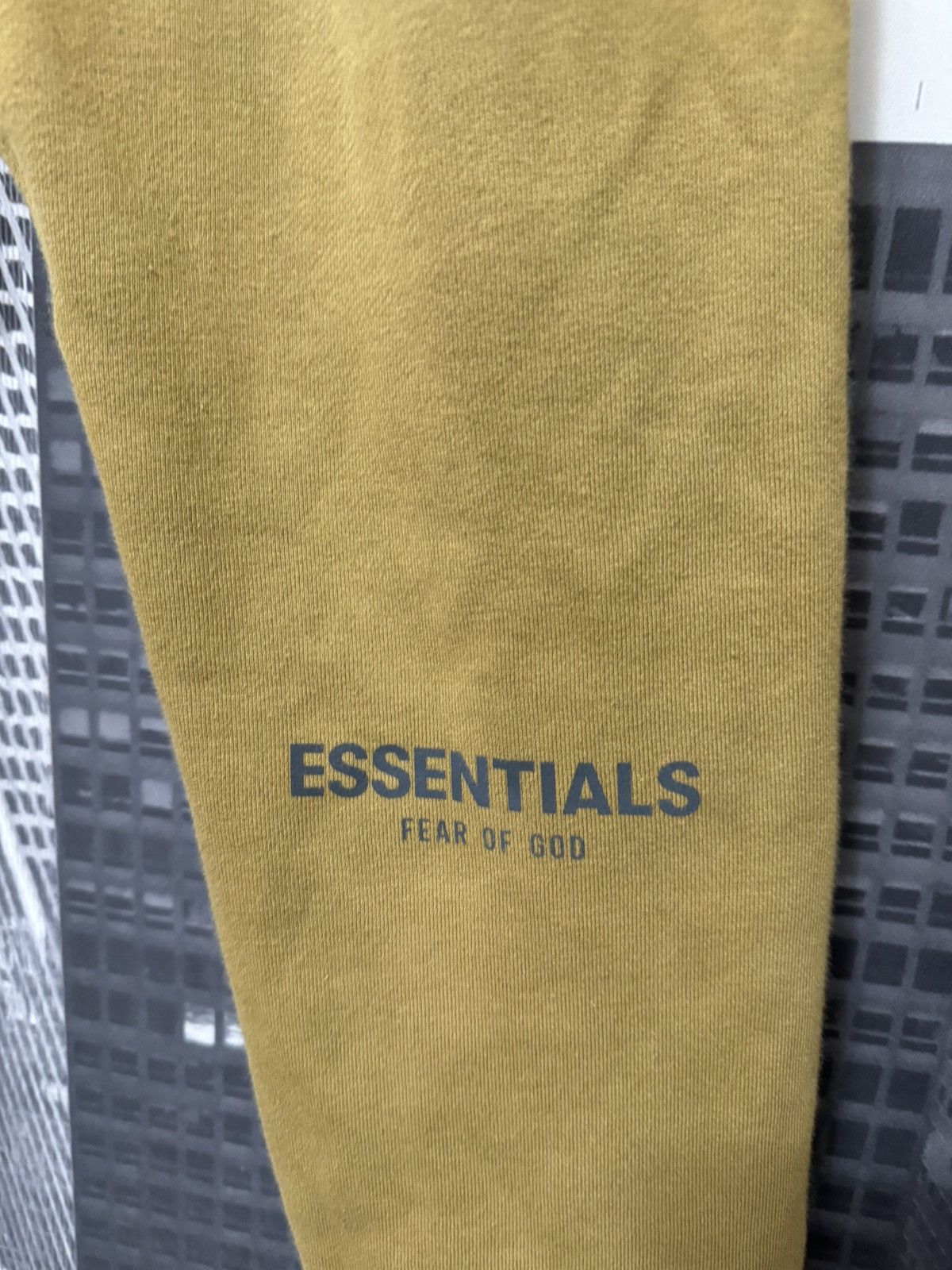 Fear of God 🔥Fear of God Essentials Sweatpants SZ XS Amber Size US 30 / EU 46 - 4 Thumbnail