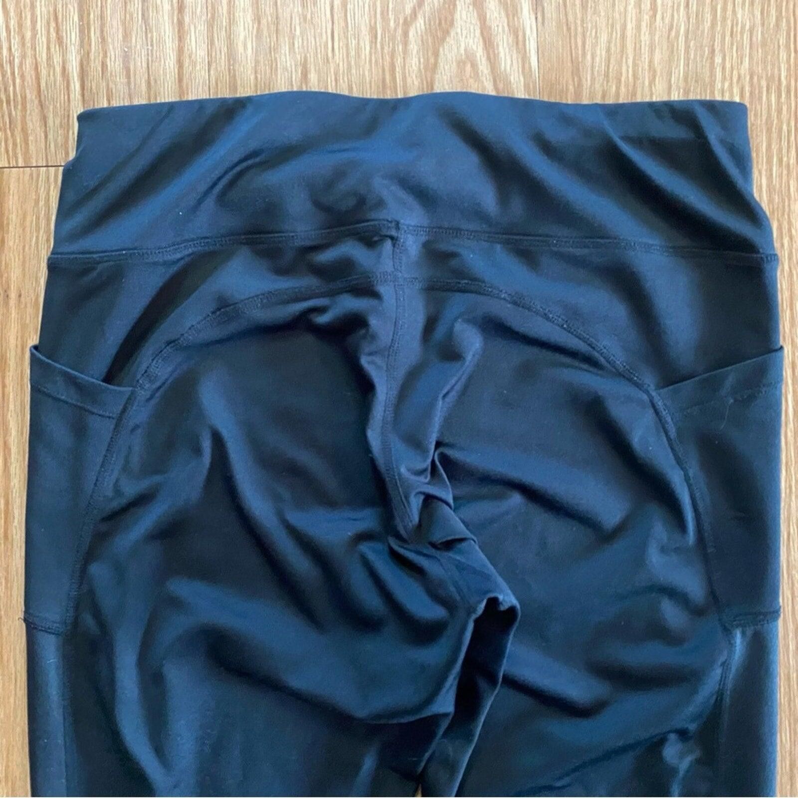 Bcbgmaxazria BCBGMaxAzria Black Capri Athletic Legging Pants Womens Large Size 36" / US 14 / IT 50 - 10 Thumbnail