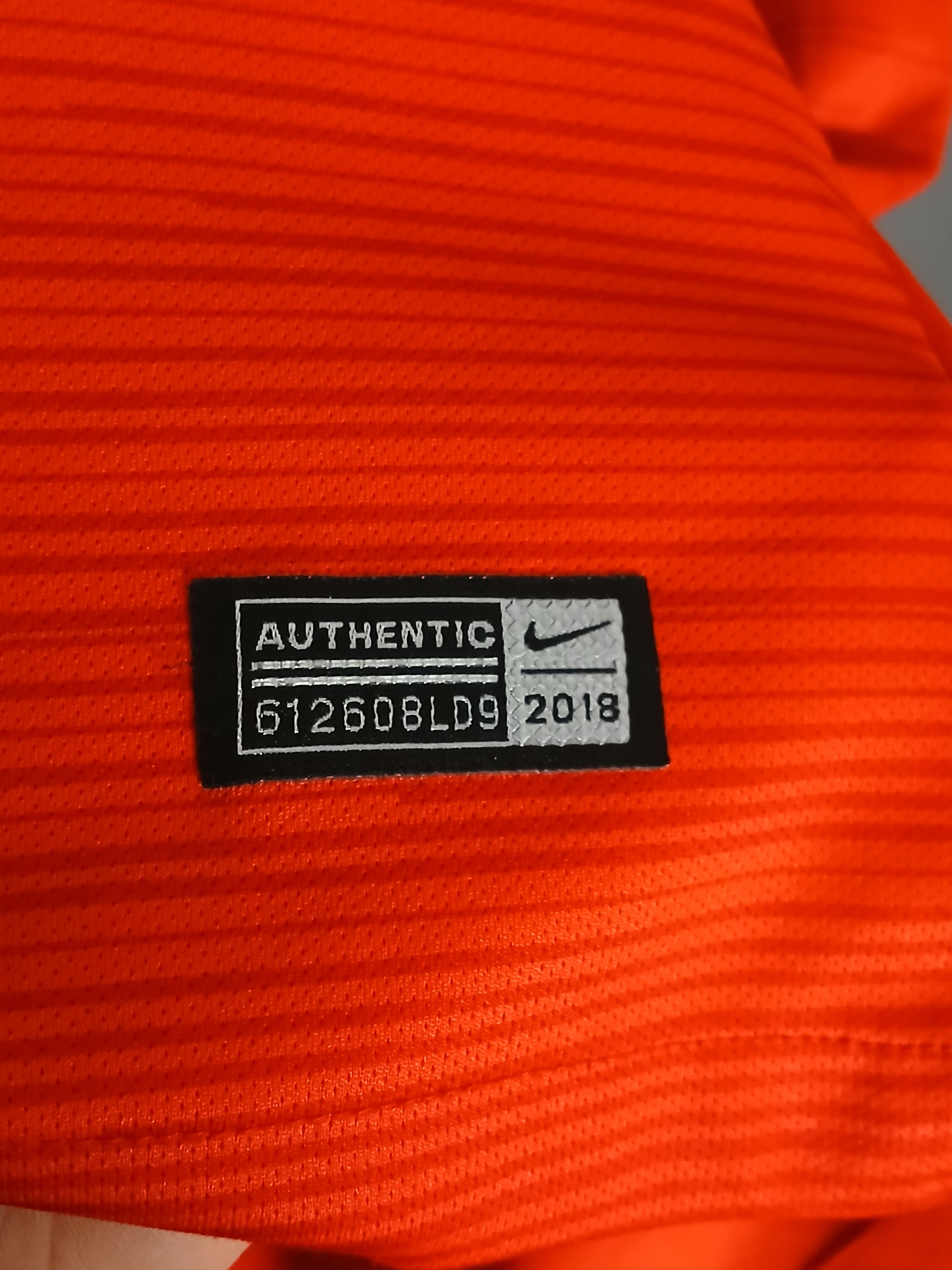 Other England National Team 2018/2019 Away Football Jersey T-Shirt Size US L / EU 52-54 / 3 - 5 Thumbnail