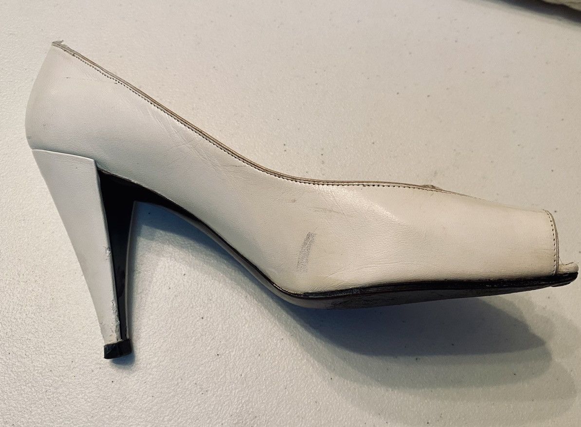 Charles Jourdan Charles Jourdan Paris 🇫🇷 Contrast Leather Peep Toe Heels 6 B Size US 6.5 / IT 36.5 - 11 Thumbnail