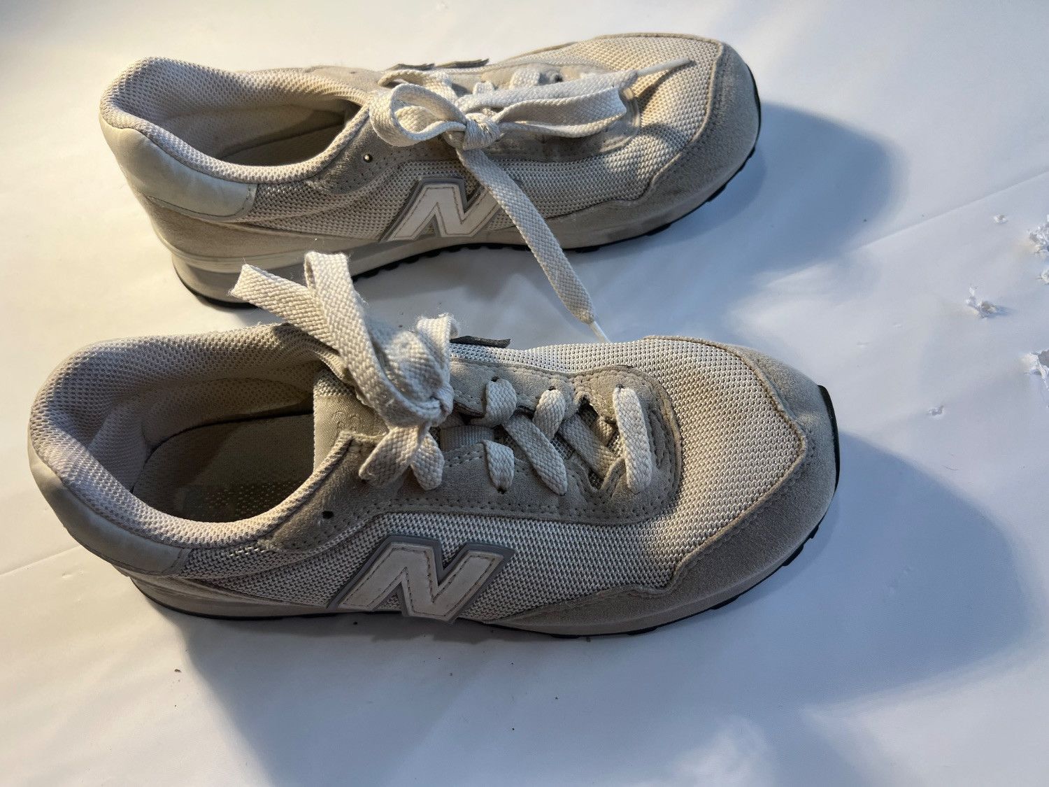 New Balance New Balance 515 V1 Classic Cream Beige Sneakers Size US 5 / EU 37 - 5 Thumbnail