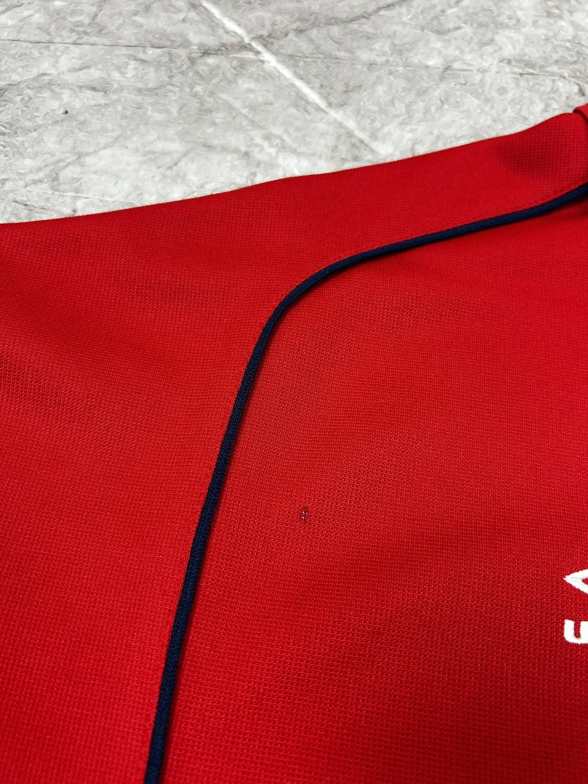 Umbro Umbro vintage 1999 s Jersey Training jersey Size US XXL / EU 58 / 5 - 3 Thumbnail