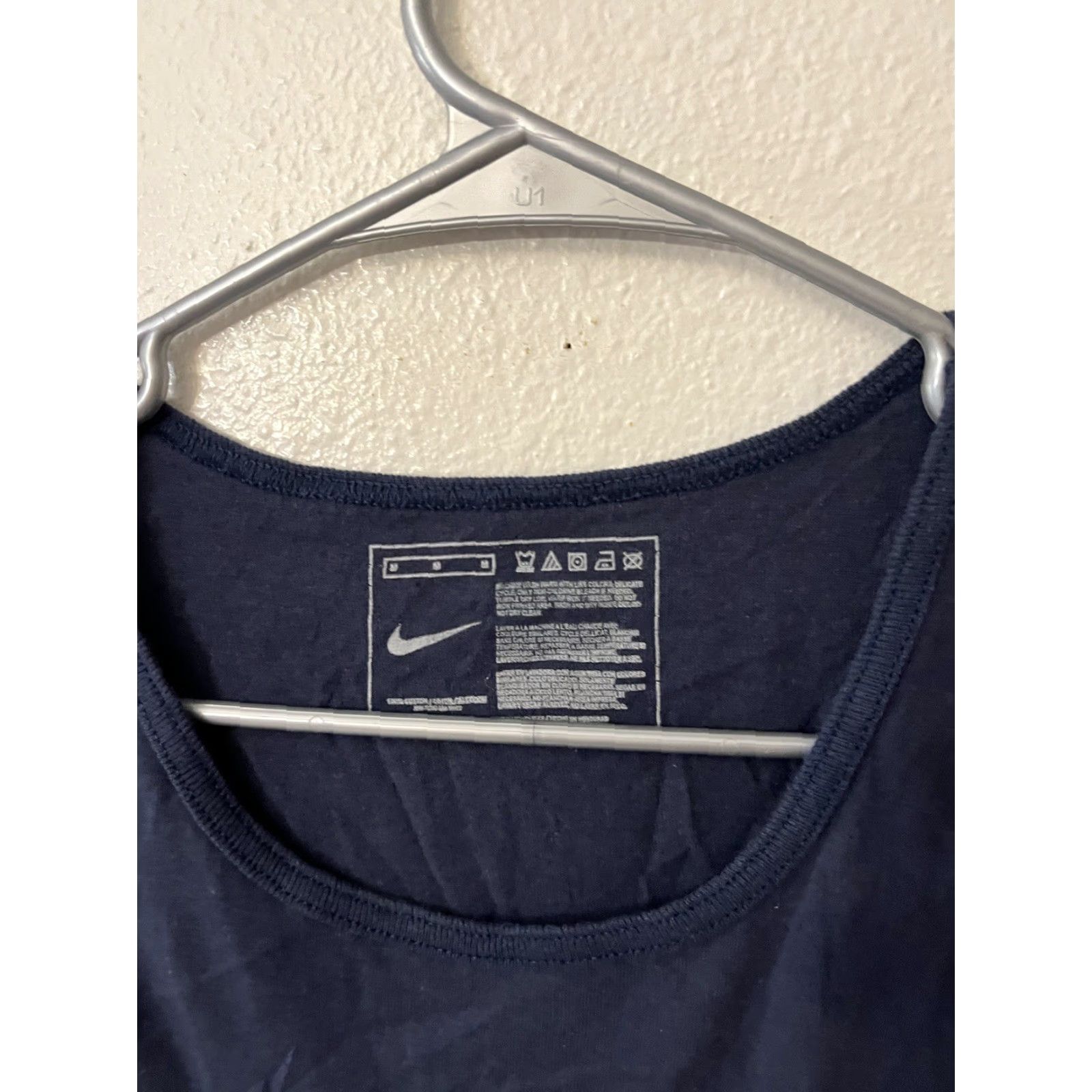 Nike VINTAGE Nike Swim Tank Top Mens M Blue Sleeveless Swoosh Beach Logo Y2K Muscle Shirt Size US M / EU 48-50 / 2 - 2 Thumbnail