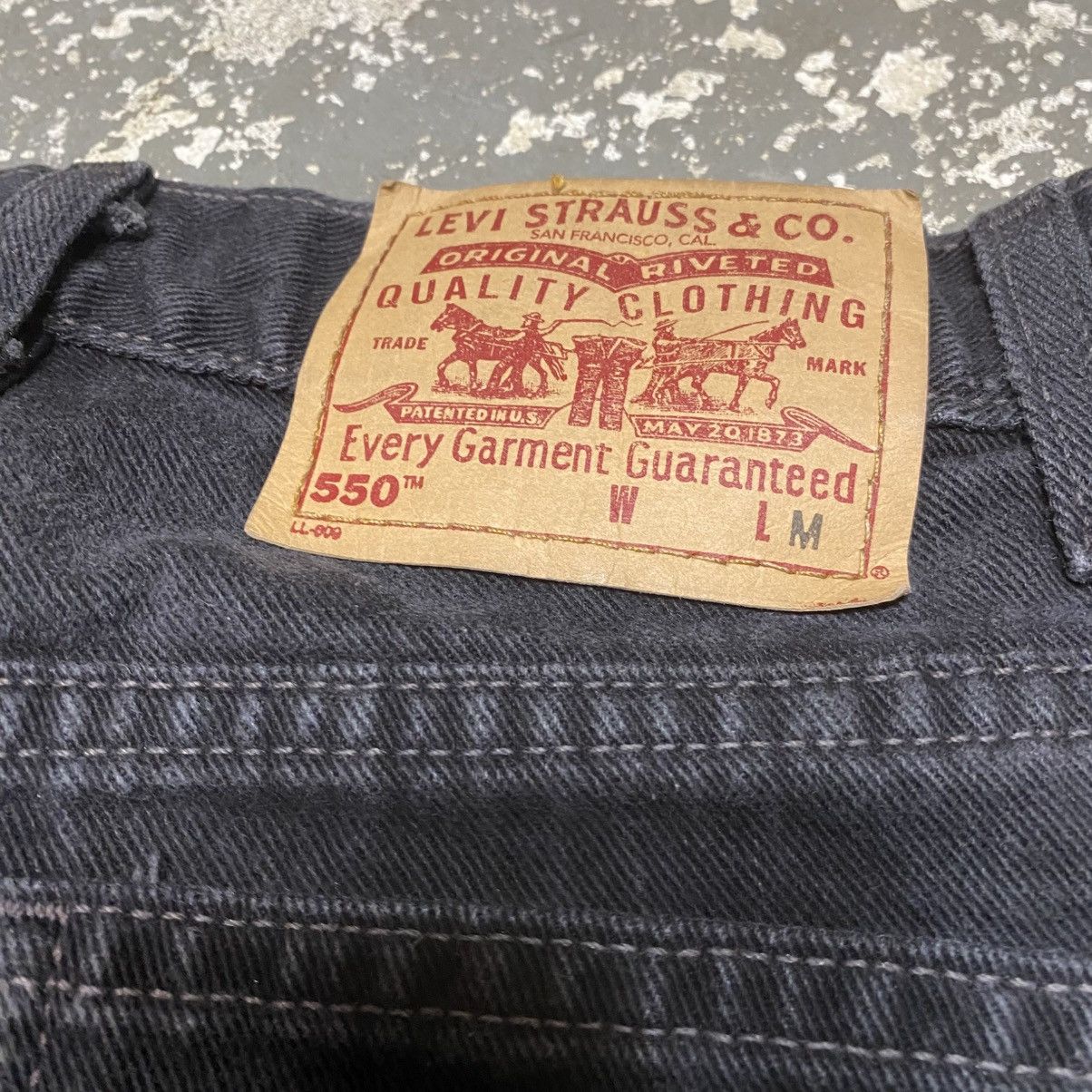 Japanese Brand × Levi's × Vintage Vintage Levi’s 550 Relaxed Fit Black Denim Jeans 90s Size US 27 - 10 Thumbnail