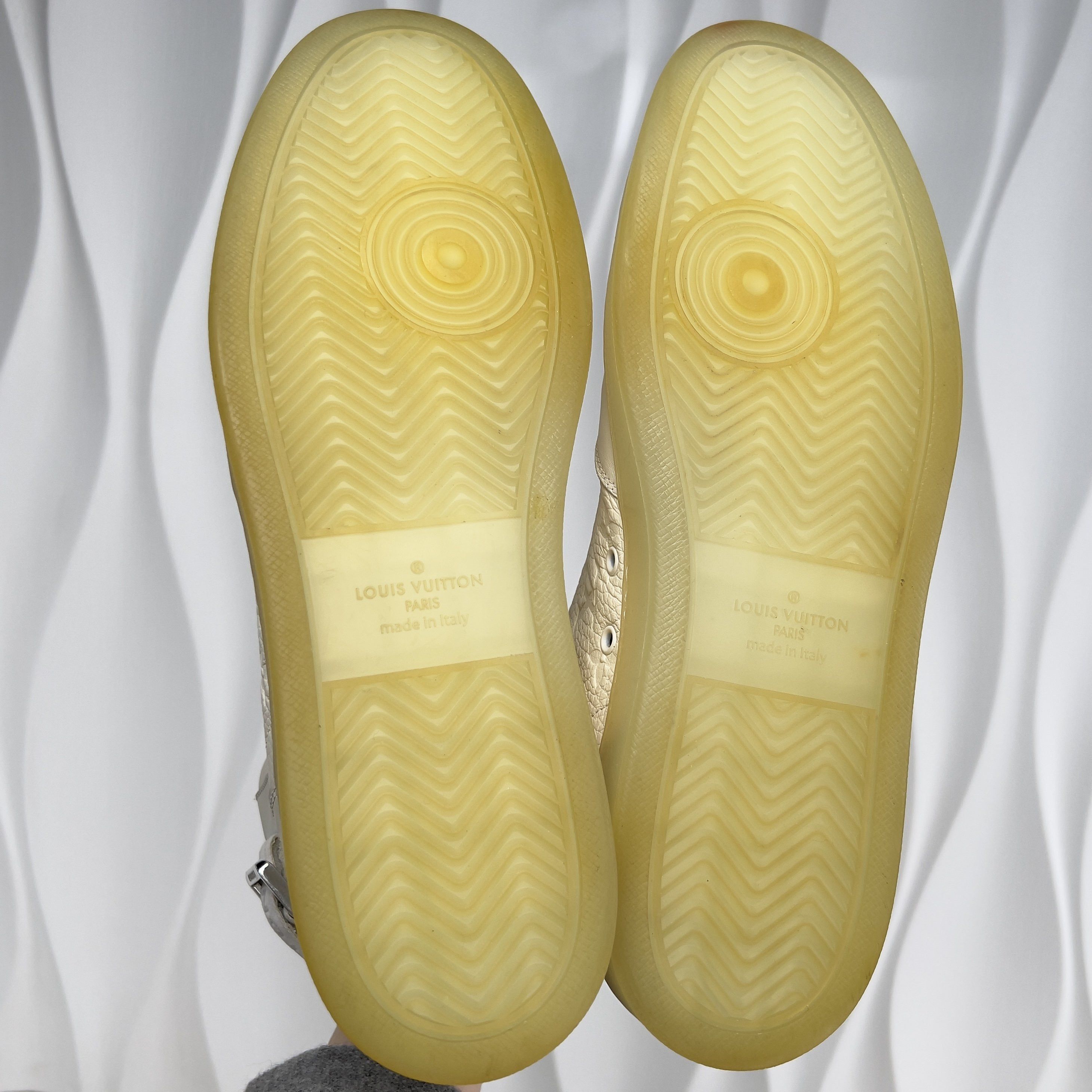 Louis Vuitton Rivoli LV Monogram Sneakers White Leather Size US 10.5 / EU 43-44 - 11 Thumbnail
