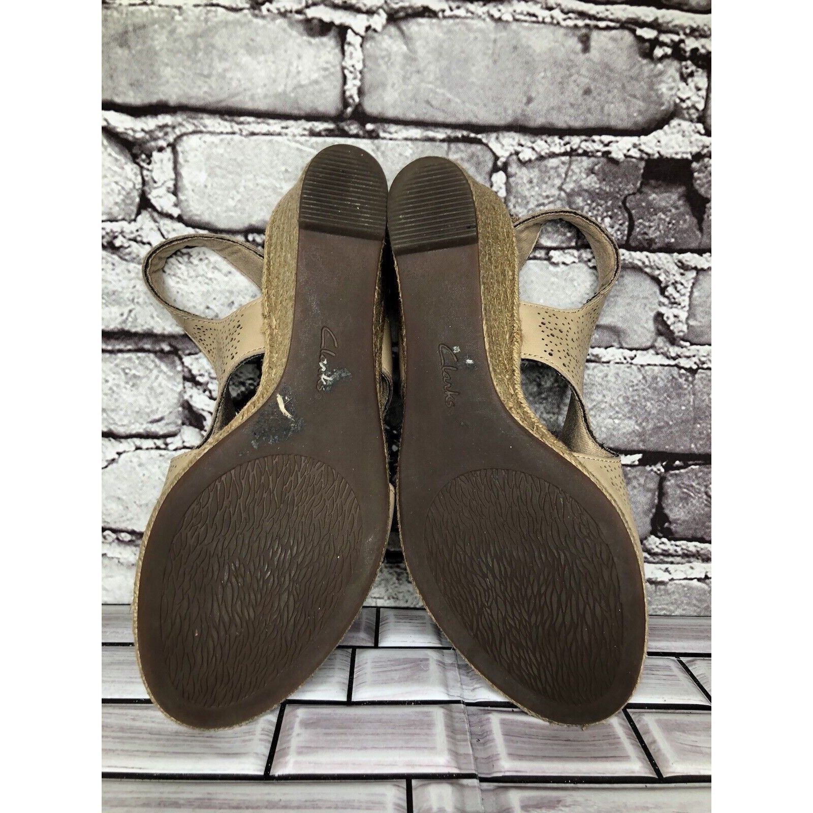 Clarks Clarks Beige Leather Perforated Strap Espadrilles Wedge Sand Size US 8.5 / IT 38.5 - 10 Thumbnail