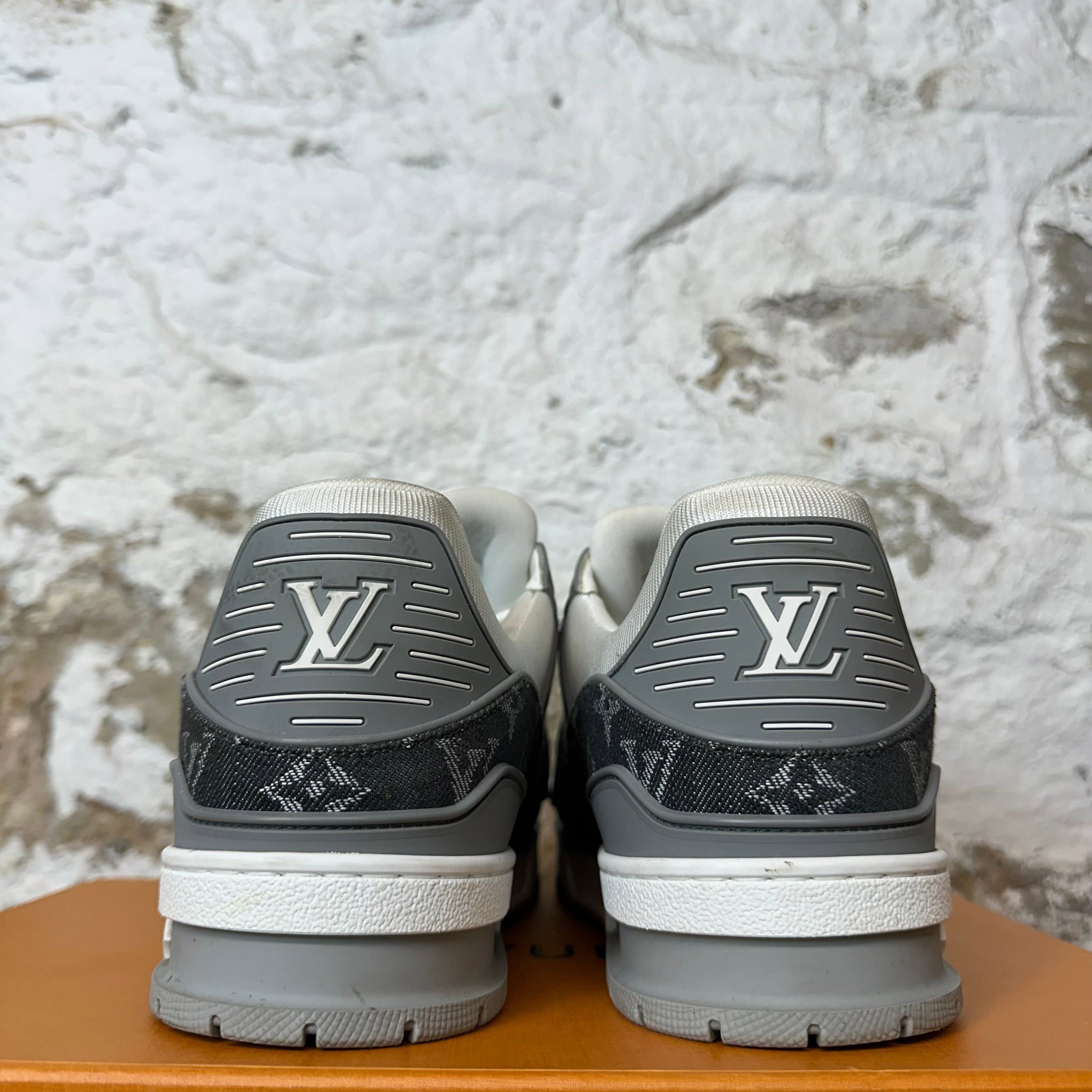 Louis Vuitton Louis Vuitton Grey Monogram Trainer Sneaker Sz 11 (9.5LV) Size US 11 / EU 44 - 5 Thumbnail