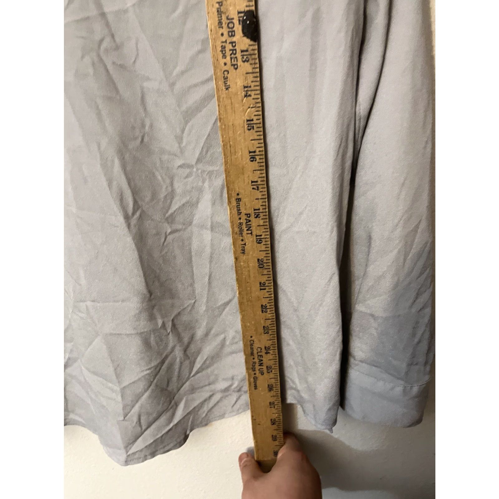 Calvin Klein Calvin Klein CK Women's Button Top Shirt Blouse Gray M Roll-Tab Sleeve V-Neck Long Sleeve Basic Clothing Shirt Womens Size M / US 6-8 / IT 42-44 - 4 Thumbnail