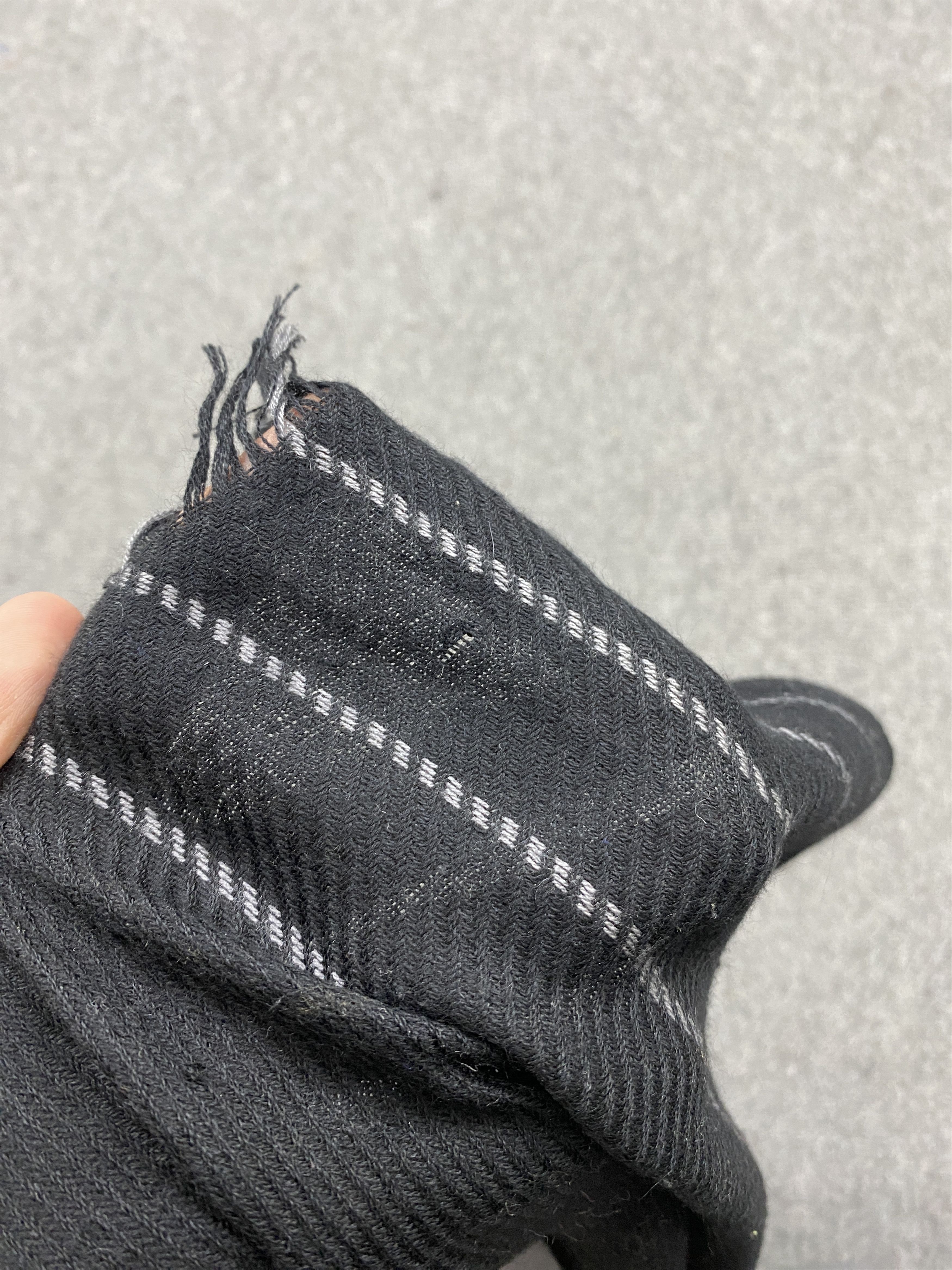 Japanese Brand Takeo Kikuchi Cashmere Scarf / Muffler / Neckwear SC0174 Size ONE SIZE - 8 Thumbnail
