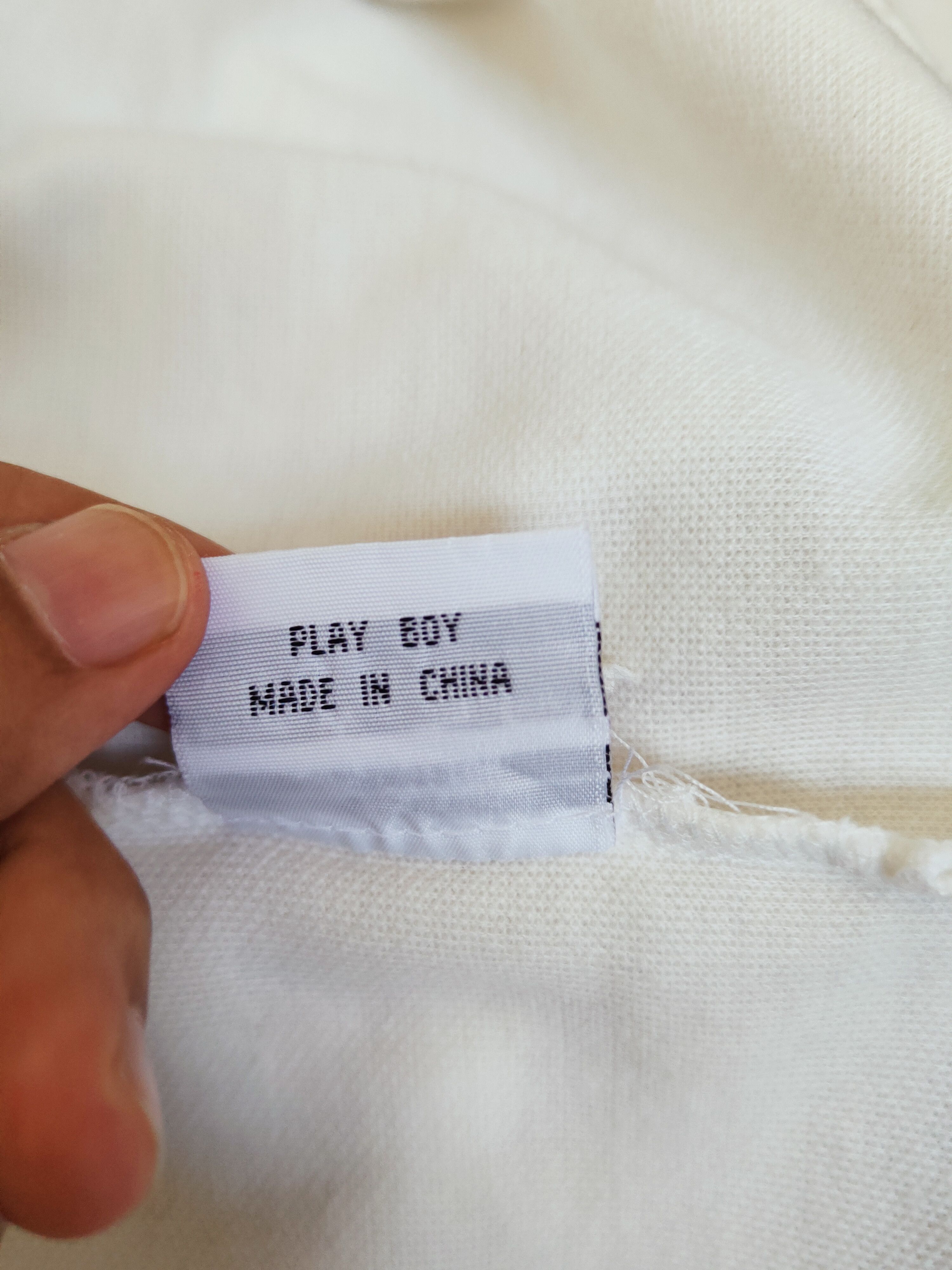 Playboy Playboy vintage White Short Sleeve T-shirts #W590 Size US L / EU 52-54 / 3 - 4 Thumbnail