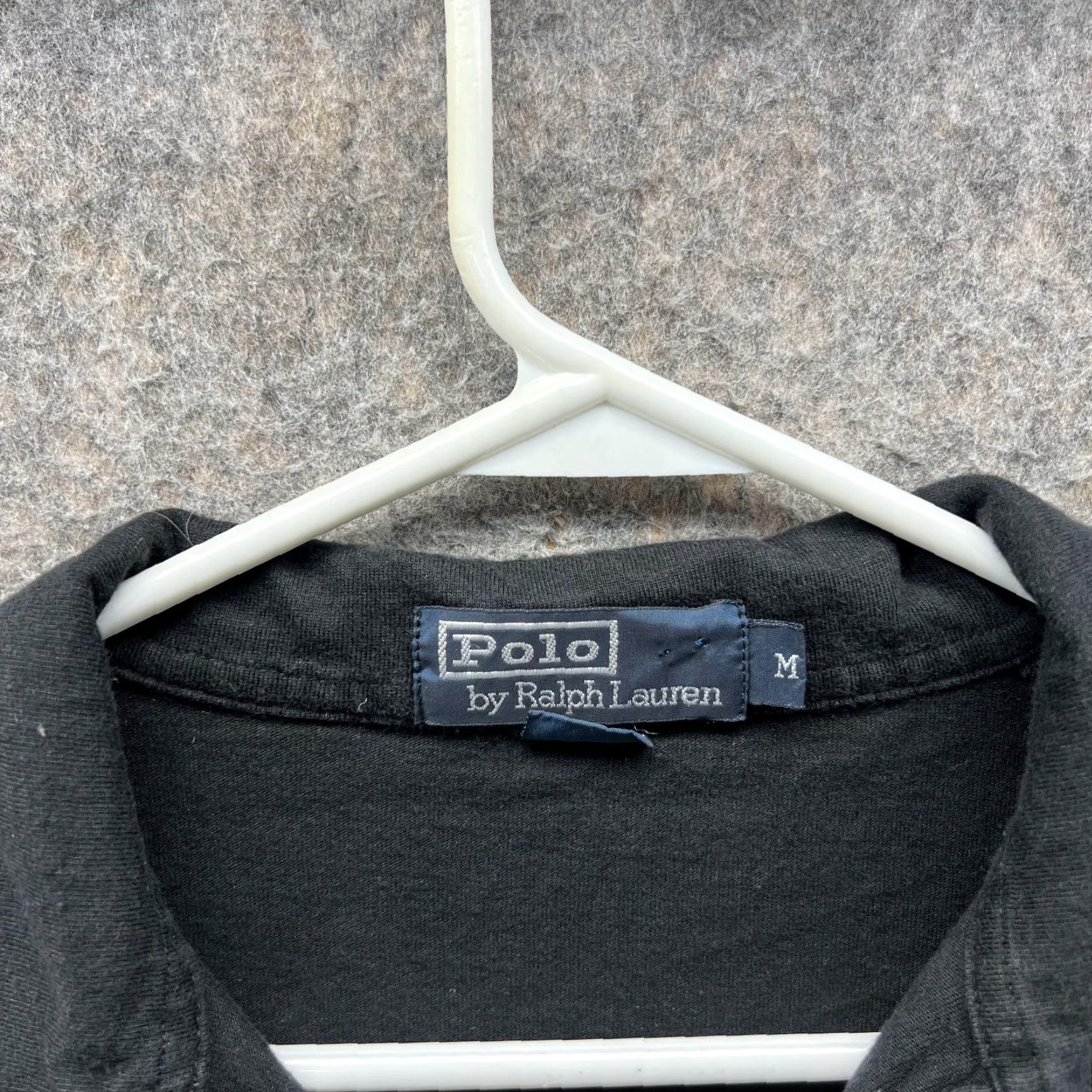 Ralph Lauren VINTAGE Ralph Lauren Polo Shirt Men Medium Black Solid Short Sleeve Button Collar Polo Regular Fit 28 in Size US M / EU 48-50 / 2 - 5 Thumbnail