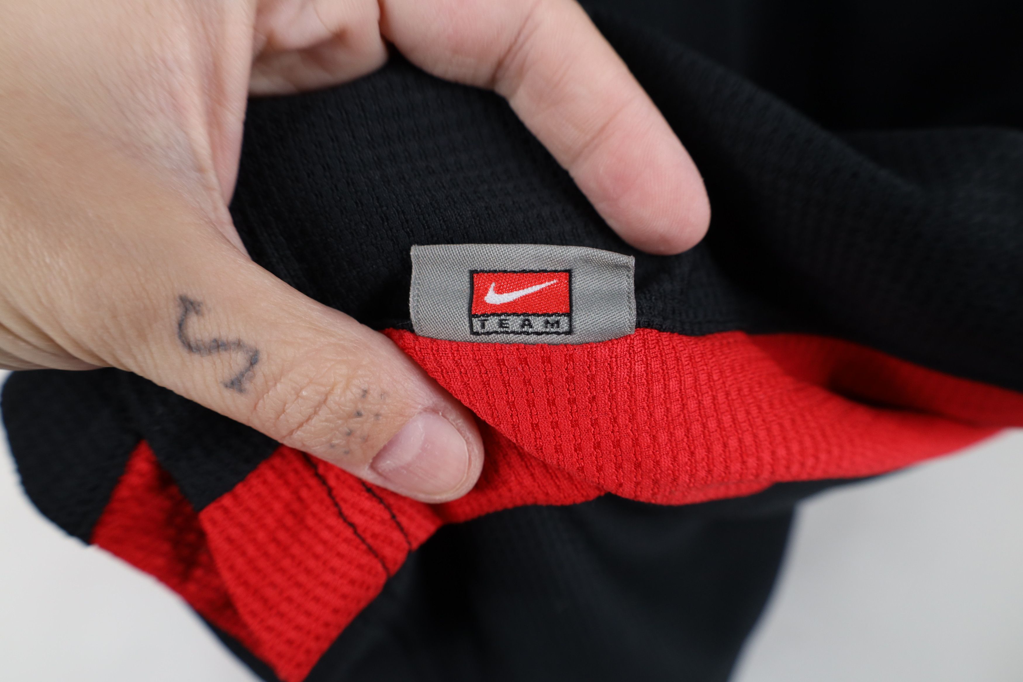 Nike Vintage Nike Scott Mini Swoosh Ohio State University Polo Size US M / EU 48-50 / 2 - 9 Thumbnail