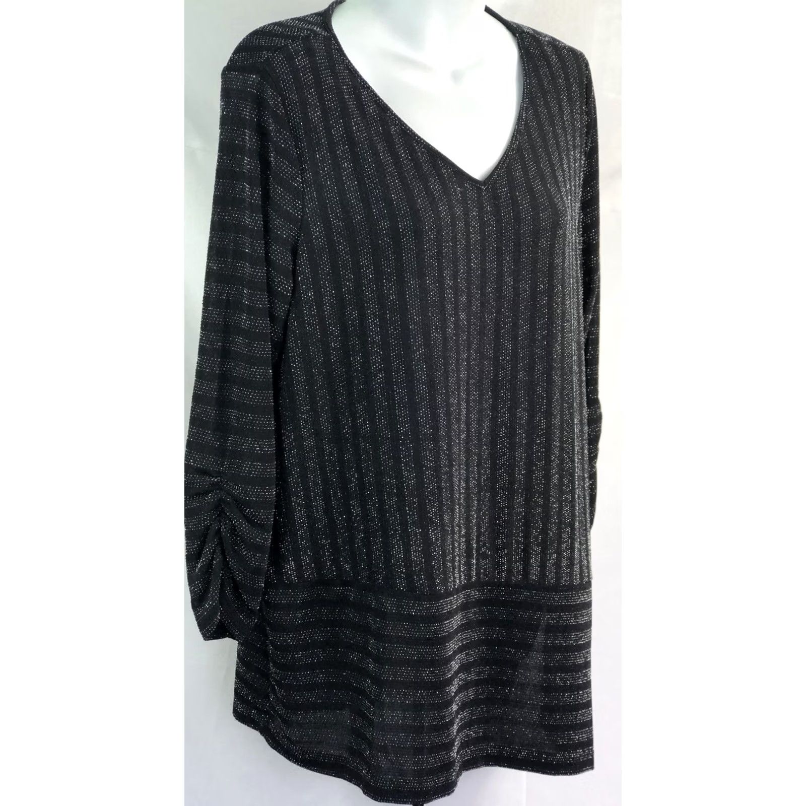 Vintage Roz & Ali Tunic Blouse L Black V-Neck 3/4 Sleeve Ruched Asymmetrical Hem Whimsigoth Women Size L / US 10 / IT 46 - 3 Thumbnail