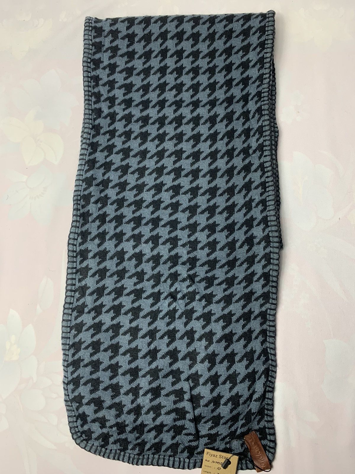 Adidas Adidas Houndstooth Scarf / Muffler / Neckwear Size ONE SIZE - 2 Thumbnail