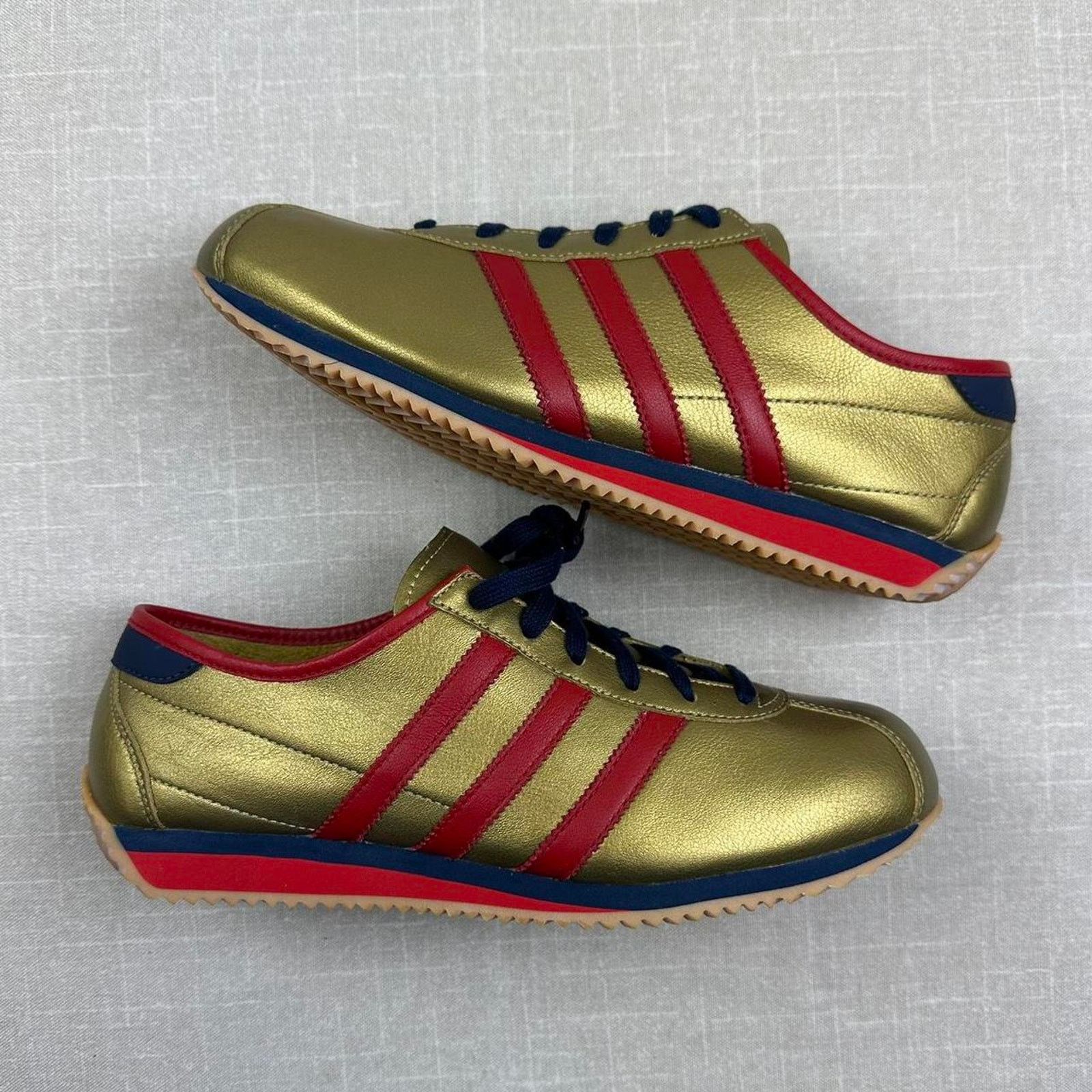 Adidas 2006 Adidas Country 73 "Gold" Women 9 Size US 9 / IT 39 - 2 Thumbnail