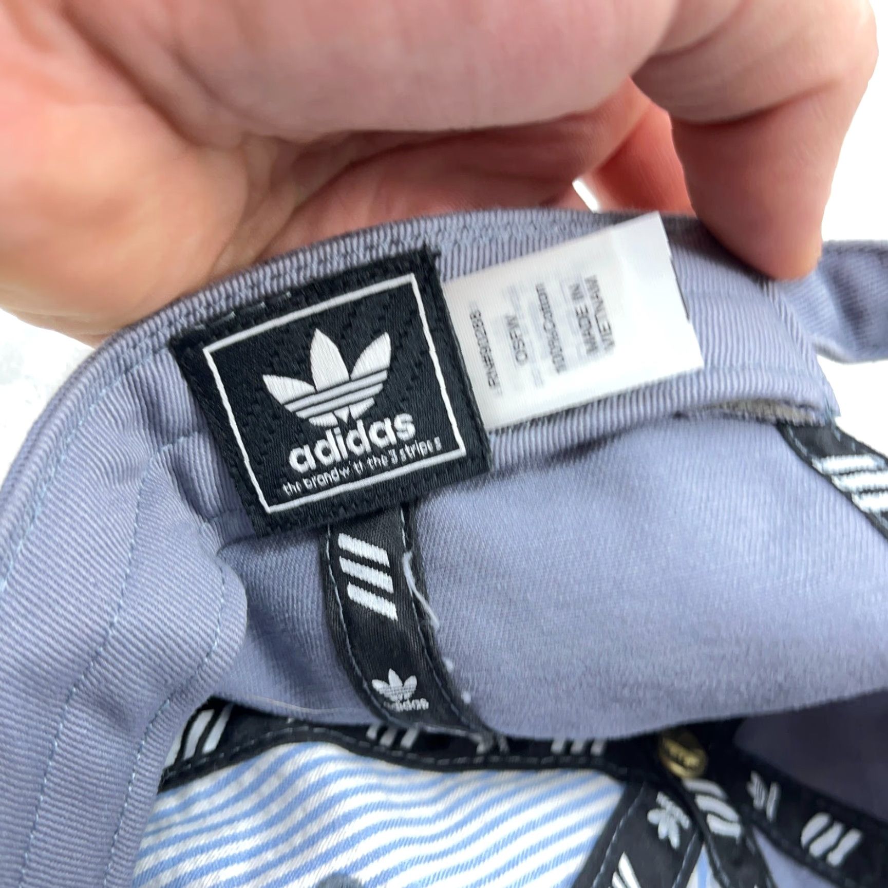 Adidas Adidas Hat Cap Strap Back Gray White Baseball Dad Trefoil Spell Out Twill AD21 Baseball Cap Mens One Size Gray Twill Logo Outdoor Sports Classic Retro Size ONE SIZE - 7 Thumbnail