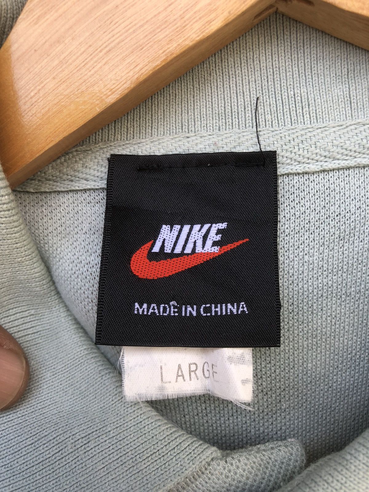 Nike Vintage 90s Nike Single Pocket Polo Tshirt Size US L / EU 52-54 / 3 - 10 Thumbnail