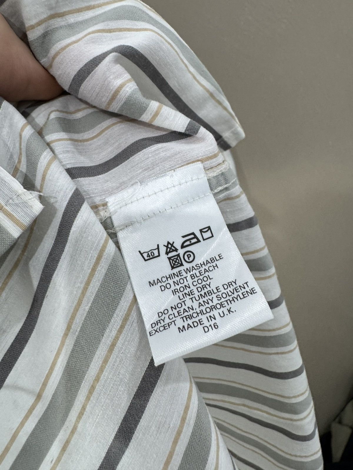 Burberry Burberry Shirt Short Sleeve Nova Check Vintage Linen Size US L / EU 52-54 / 3 - 5 Thumbnail