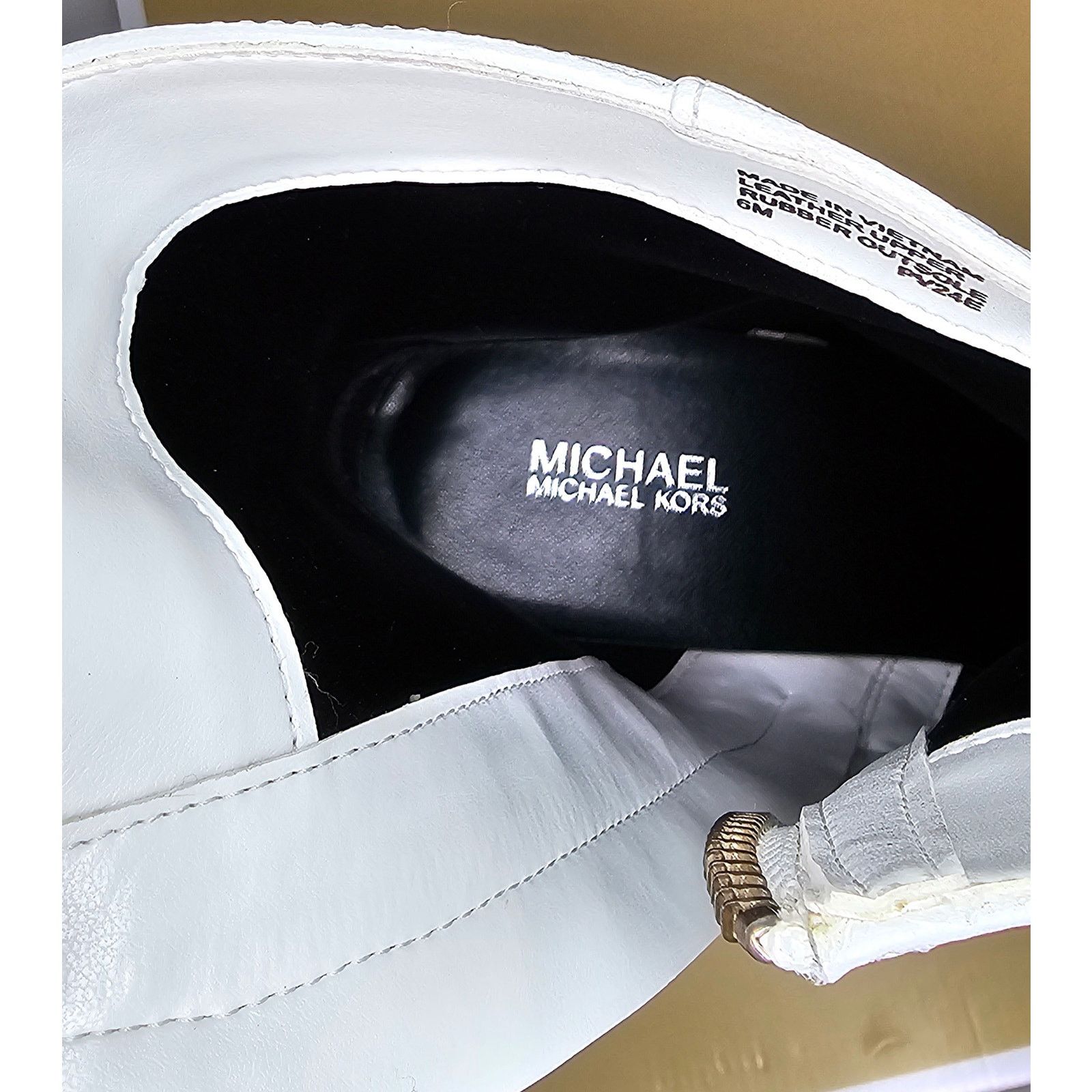 Michael Kors Michael Kors Cosmo Leather Kitten Boot Size US 6 / IT 36 - 12 Thumbnail