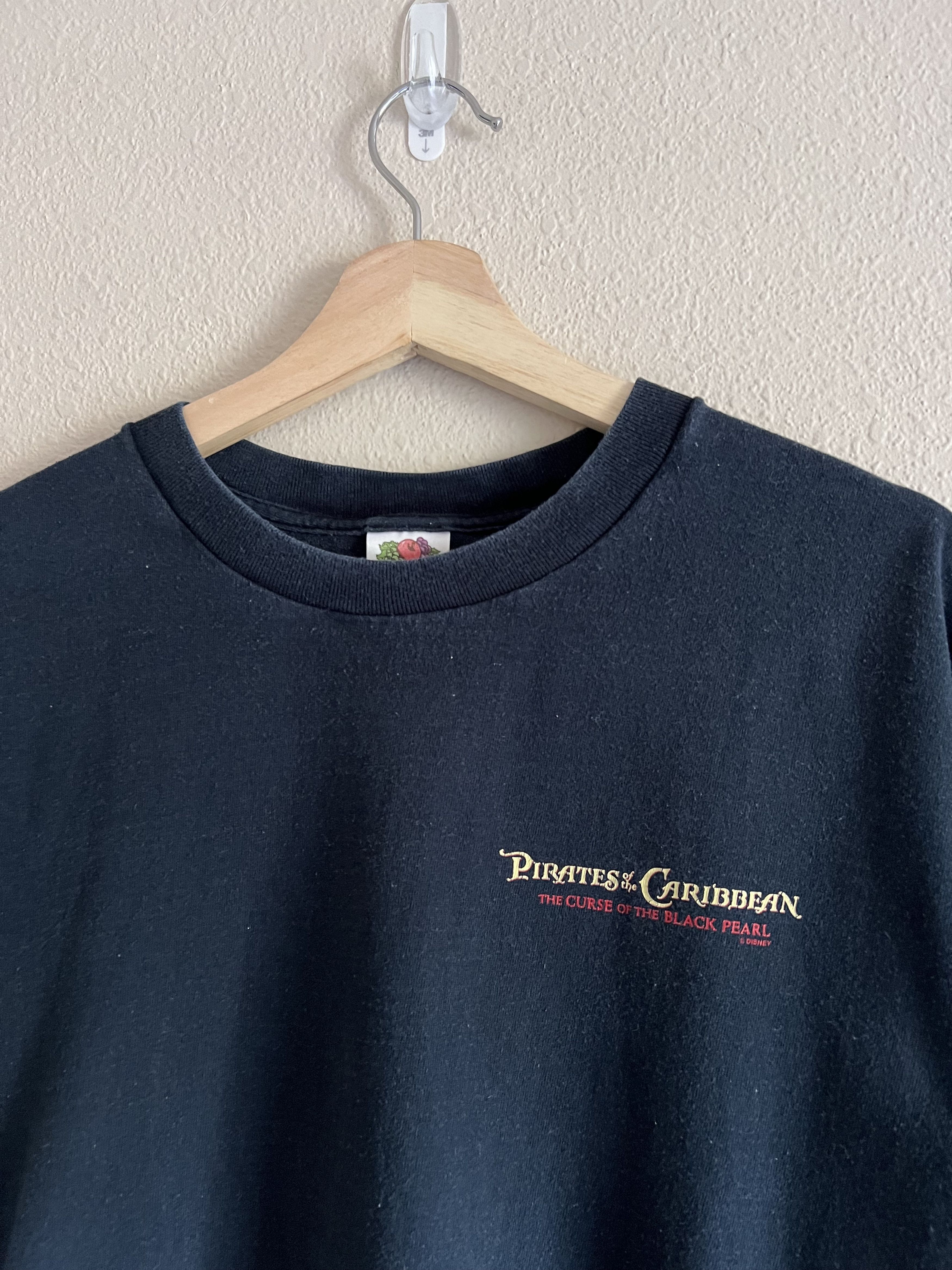Other Vintage Pirates of the Caribbean Curse of Black Pearl Tee Size US L / EU 52-54 / 3 - 1 Thumbnail
