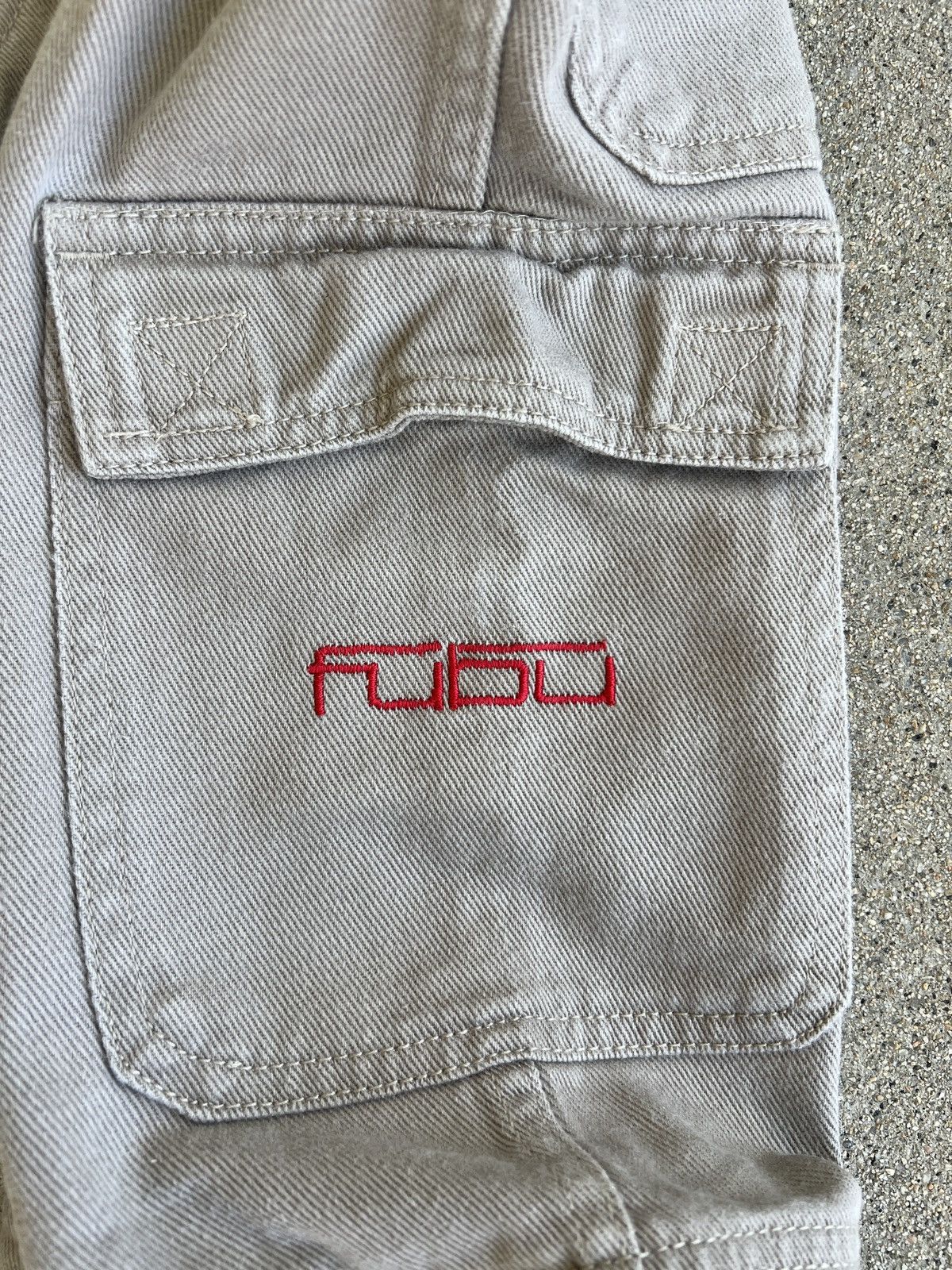 Fubu Y2K Fubu Light Grey Convertible 2-1 Cargo Pants/Shorts Size 36" / US 14 / IT 50 - 6 Thumbnail