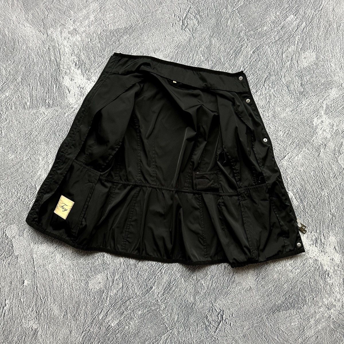 Fay Luxury Women’s Jacket Lampo Fay Full Zip Black RRP - 600$ Size M / US 6-8 / IT 42-44 - 11 Thumbnail