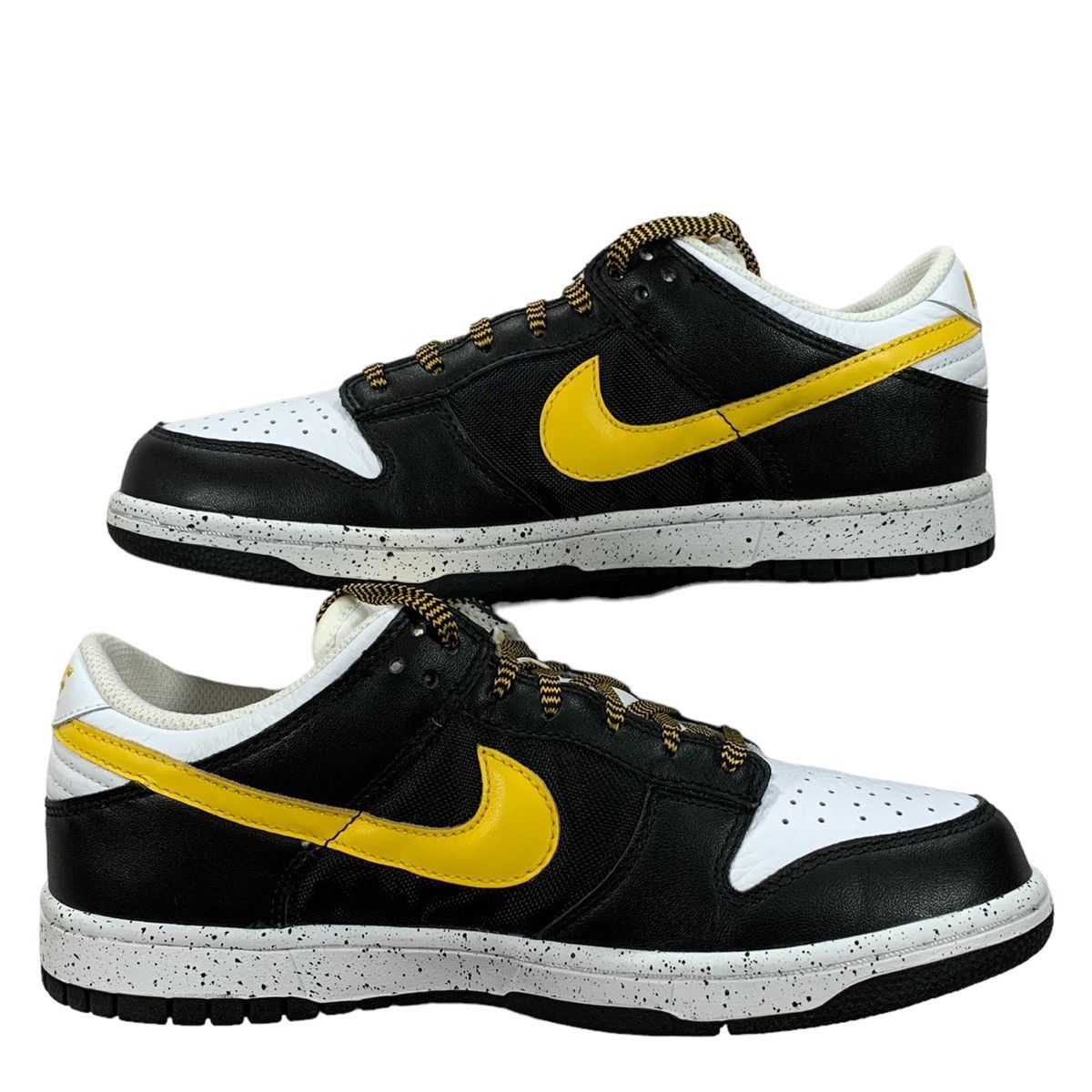 Nike VTG Nike Dunk Low CL Black Varsity Maize White 2008 Sneakers Size US 7.5 / EU 40-41 - 2 Thumbnail