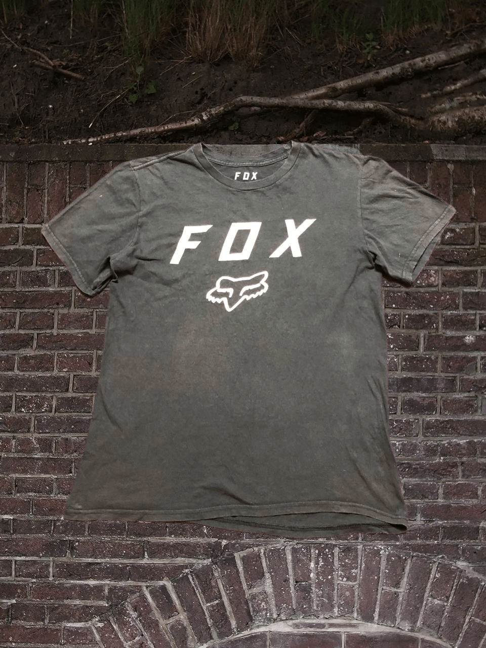 Fox Racing gray big logo Vintage Y2K Fox Racing T-shirt MOTO Size M Size US M / EU 48-50 / 2 - 1 Thumbnail