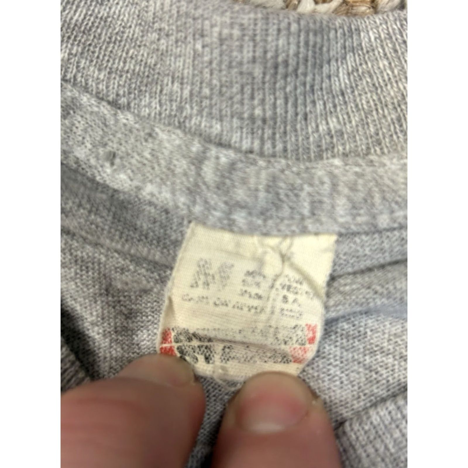 Vintage VINTAGE Screen Stars Grey Shirt Night Patrol 1968 Graphic Print Crew Neck Short Sleeve M Men/Mens Gray Graphic Print Shirt Size US M / EU 48-50 / 2 - 6 Thumbnail
