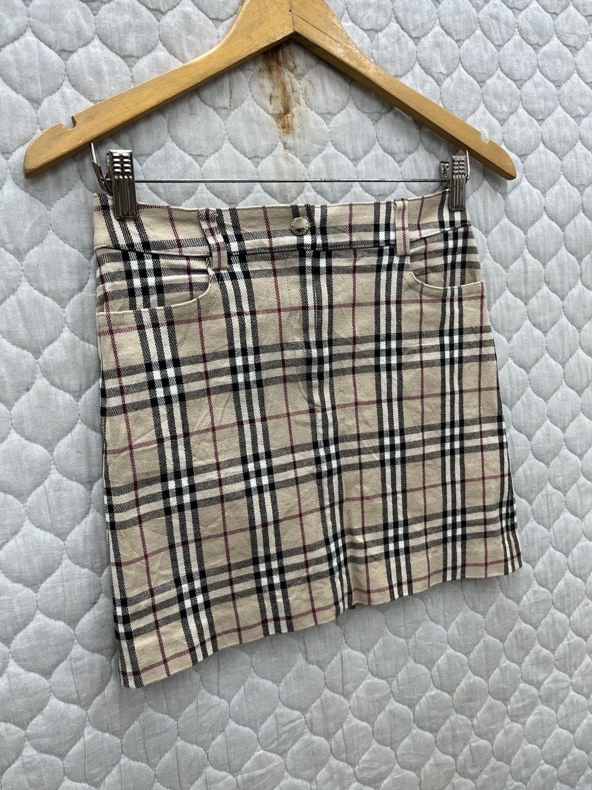 Burberry 🔥🔥🔥STEALS BURBERRY NOVA CHECK MINI SKIRTS 4 POCKET Size 27" / US 4 / IT 40 - 5 Thumbnail