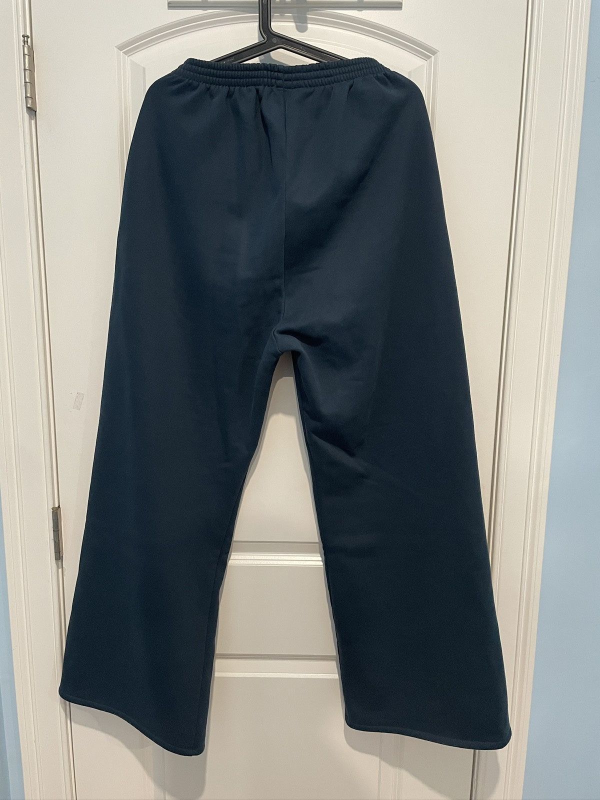 Balenciaga × Gap × Kanye West Yeezy Gap Sweatpants Dark Blue Size Medium Size US 32 / EU 48 - 2 Thumbnail