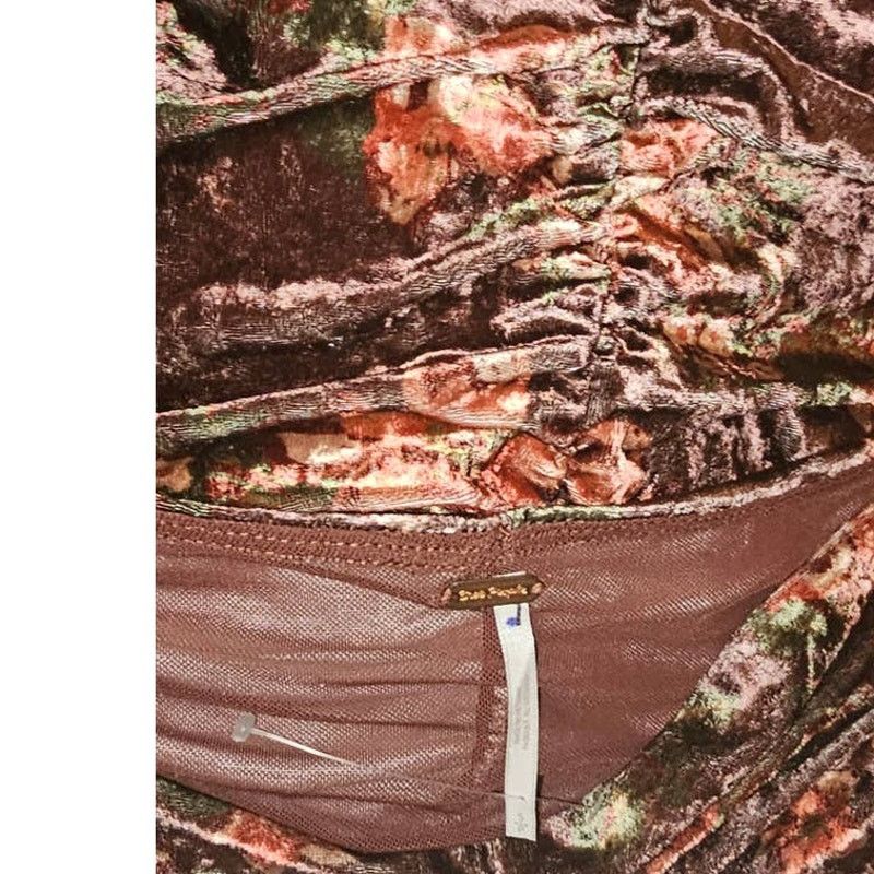 Free People New Free People Reina Ruched Floral Velvet Top $88 SMALL Size S / US 4 / IT 40 - 4 Thumbnail
